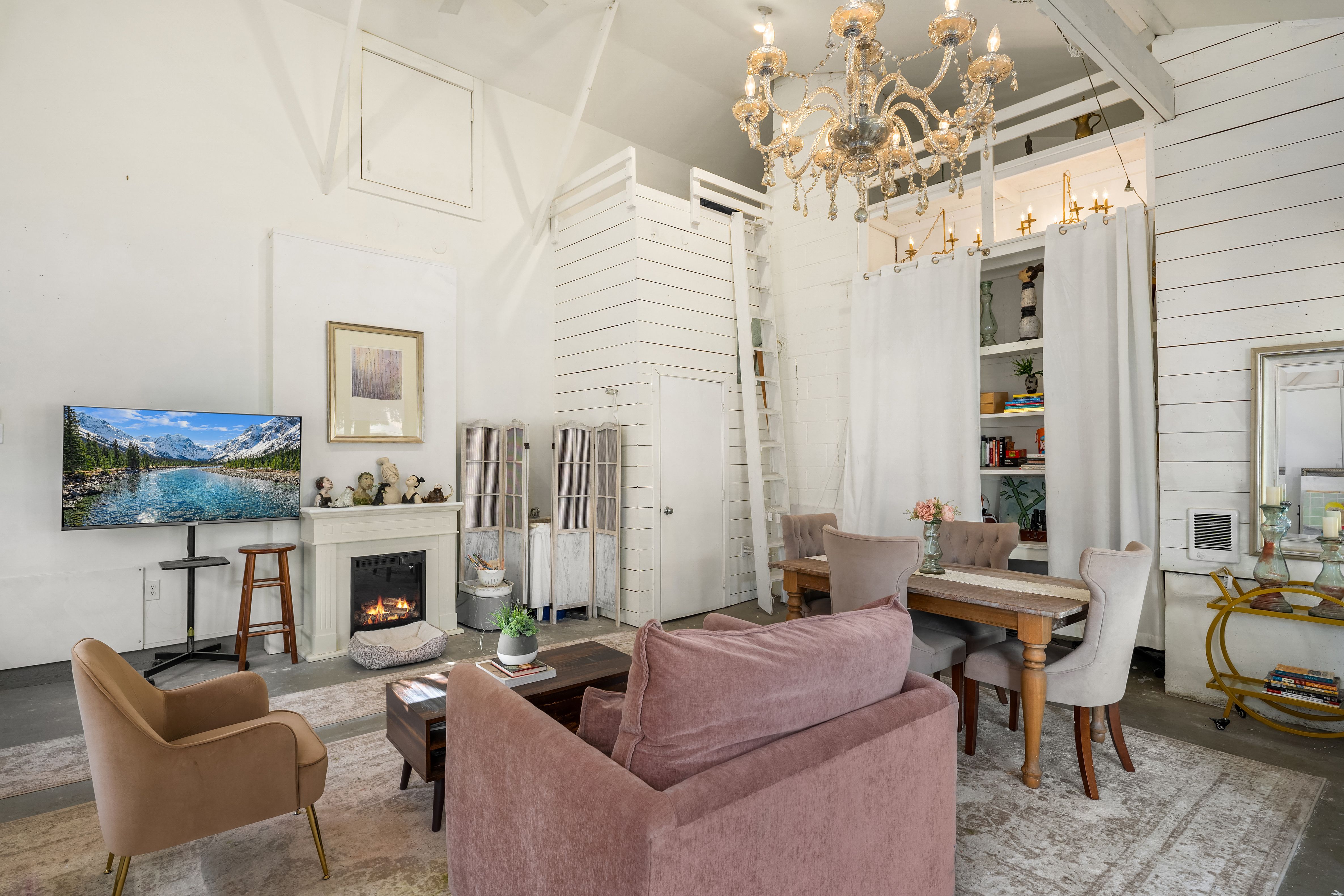  5414 SW Beach Drive Terr, Seattle, WA 98116 - 物件實景