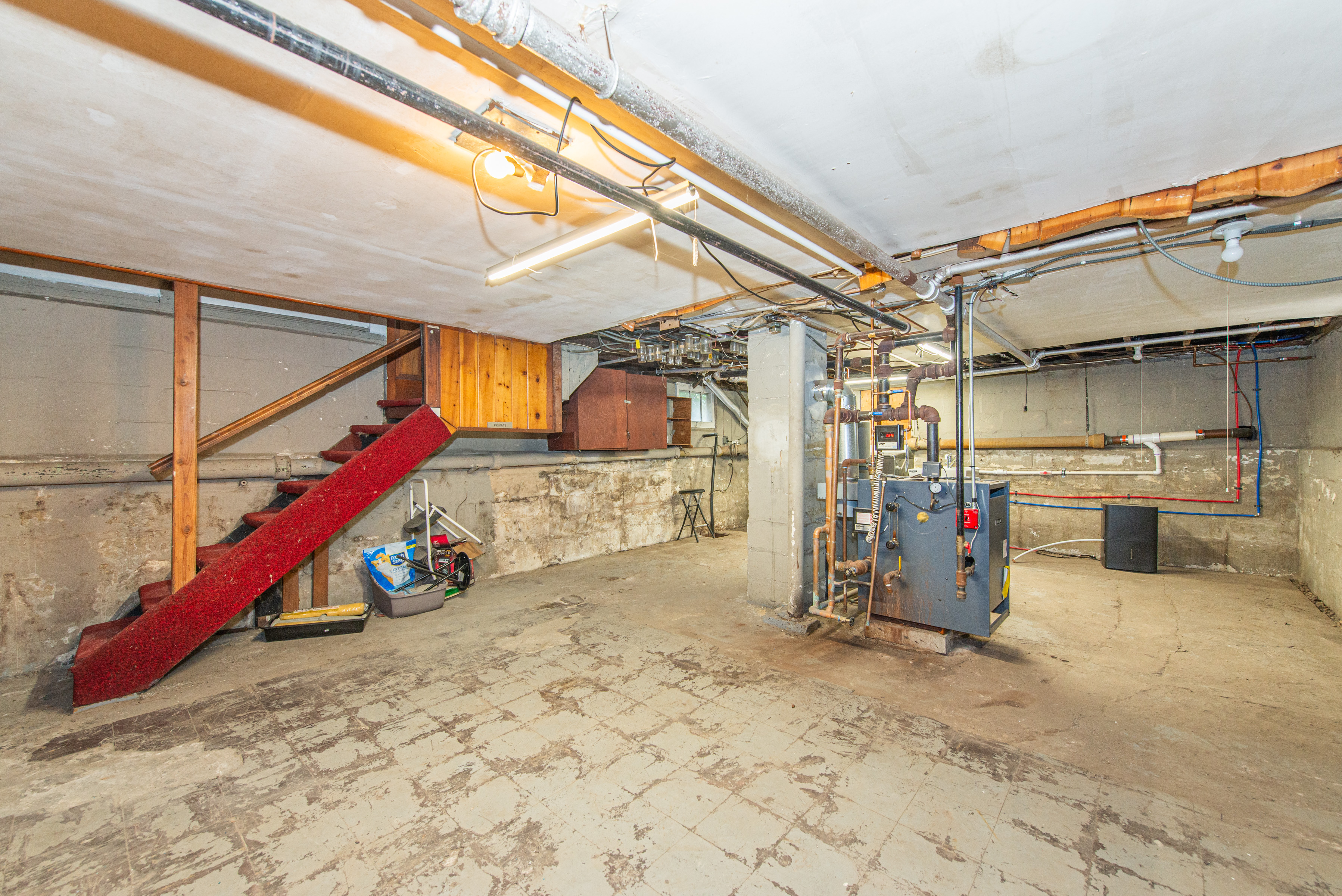 Nutley, New Jersey, 07110, United States, 3 Bedrooms Bedrooms, ,2 BathroomsBathrooms,Residential,For Sale,1935440