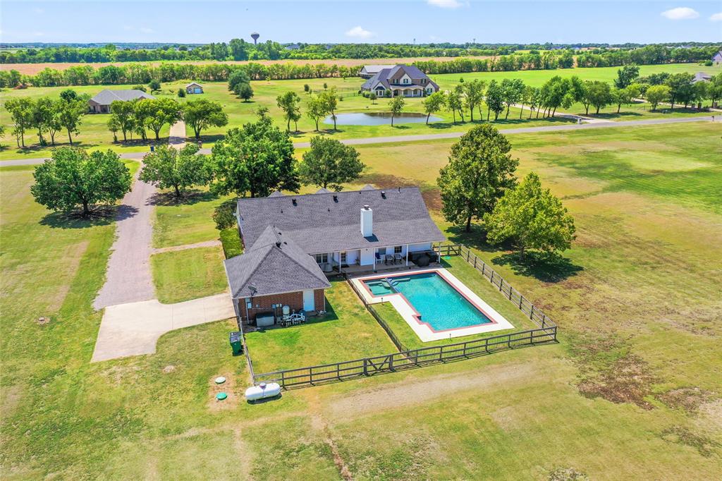 Gunter, Texas, 75058, United States, 4 Bedrooms Bedrooms, ,3 BathroomsBathrooms,Residential,For Sale,1914134