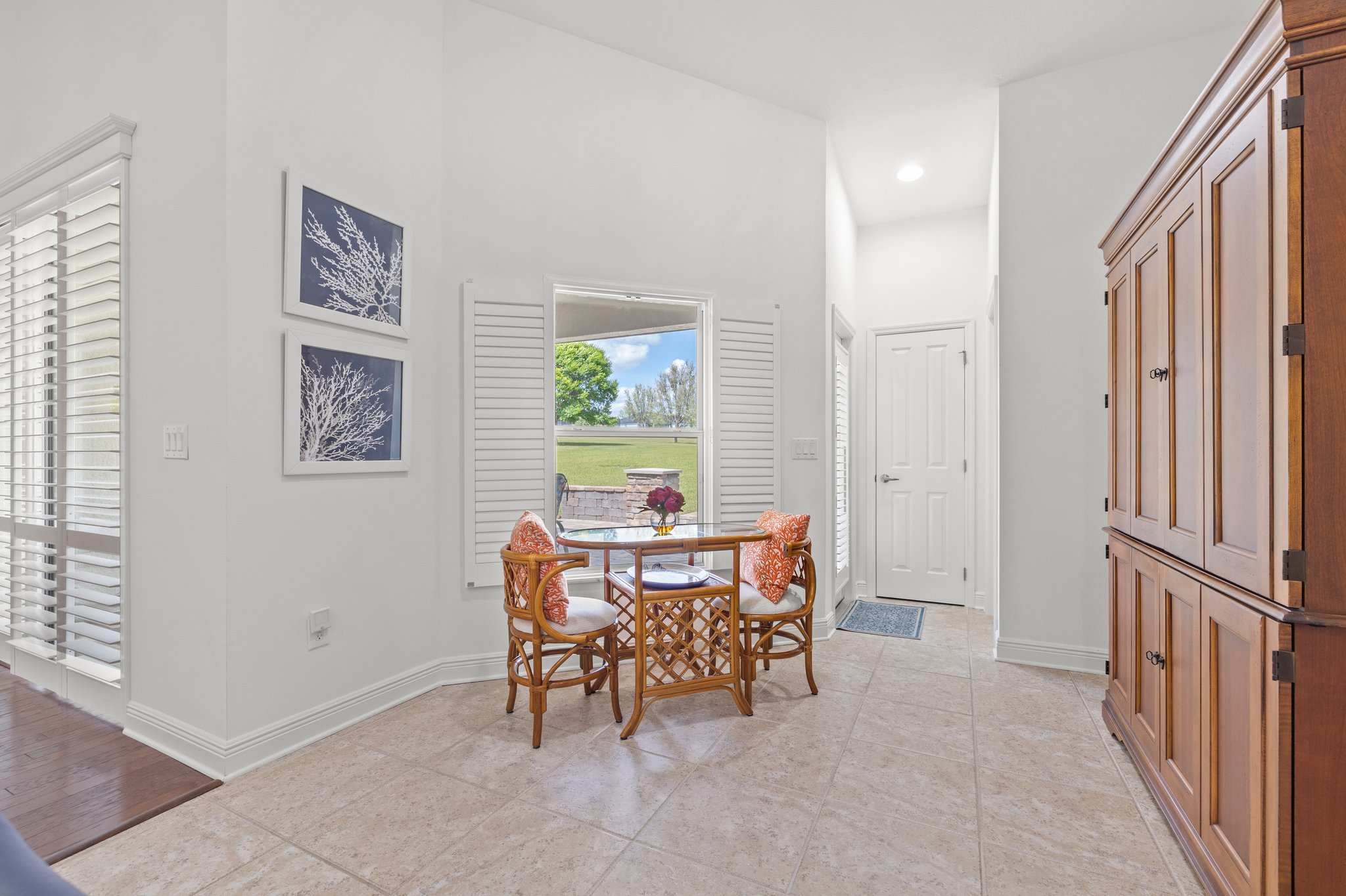 Dade City, Florida, 33525, United States, 4 Bedrooms Bedrooms, ,3 BathroomsBathrooms,Residential,For Sale,1854266