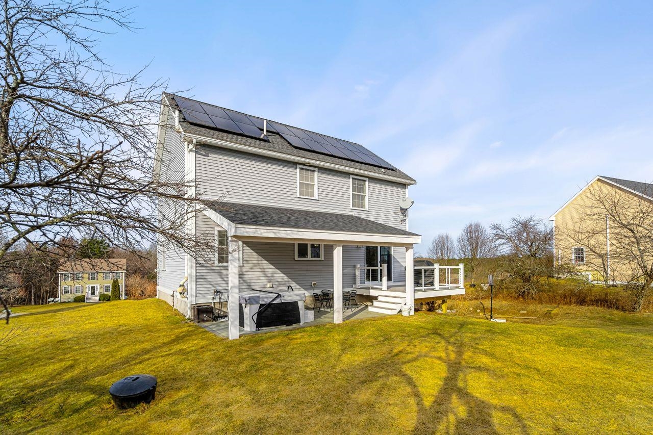 Epping, New Hampshire, 03042, United States, 3 Bedrooms Bedrooms, ,2 BathroomsBathrooms,Residential,For Sale,1862323
