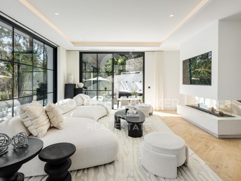 Benahavís, Andalusia, ES, 5 Bedrooms Bedrooms, ,5 BathroomsBathrooms,Residential,For Sale,1768656