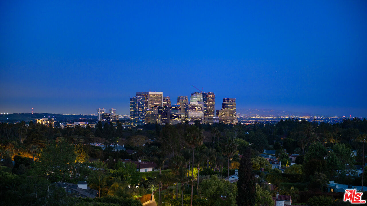 Beverly Hills, California, 90210, United States, 7 Bedrooms Bedrooms, ,14 BathroomsBathrooms,Residential,For Sale,1819726