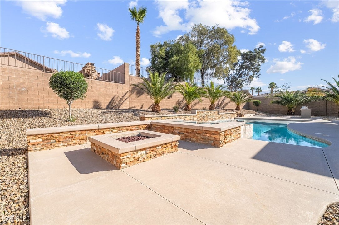 Henderson, Nevada, 89044, United States, 4 Bedrooms Bedrooms, ,4 BathroomsBathrooms,Residential,For Sale,2009744