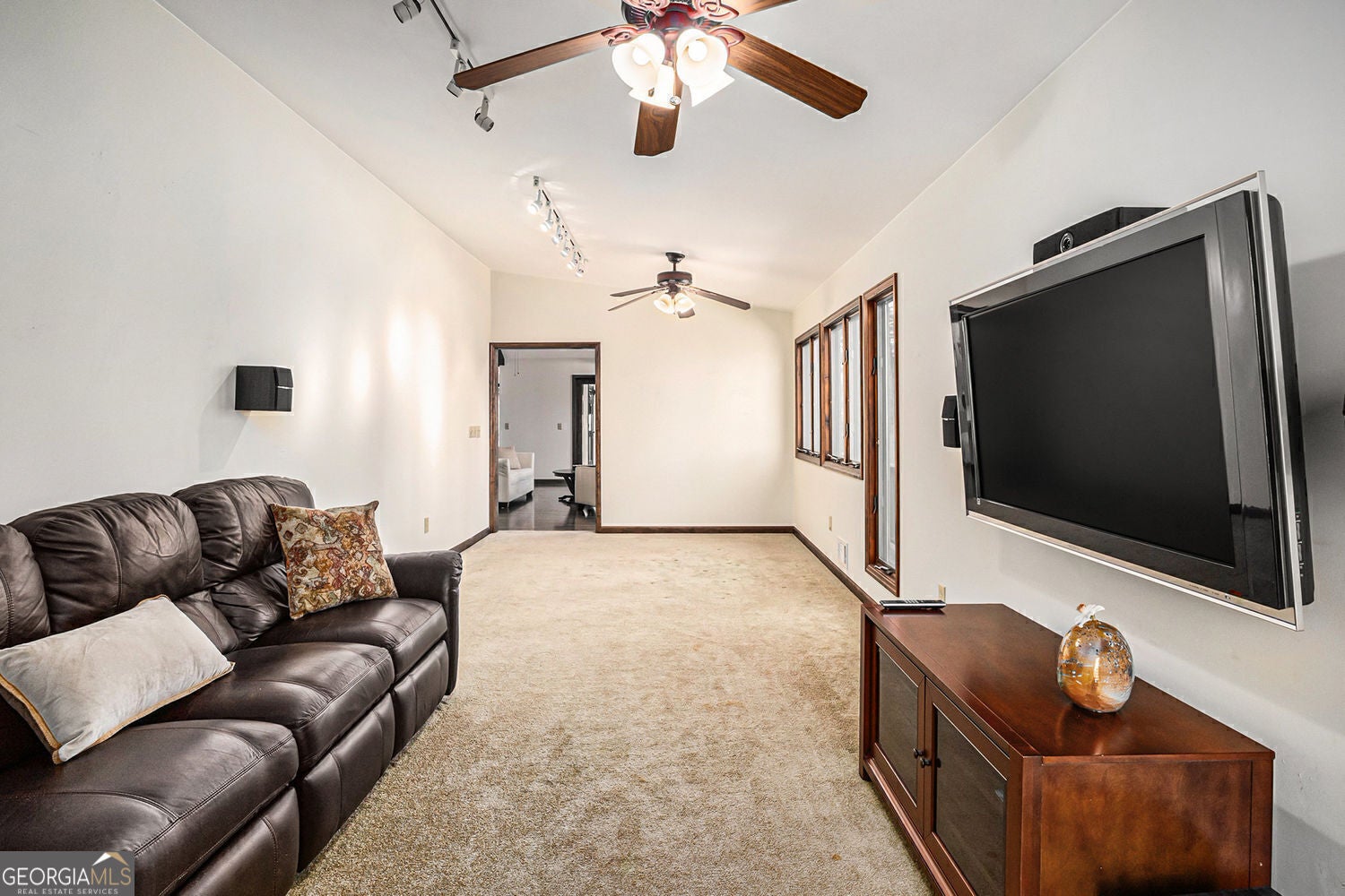 Dahlonega, Georgia, 30533, United States, 3 Bedrooms Bedrooms, ,2 BathroomsBathrooms,Residential,For Sale,1858994