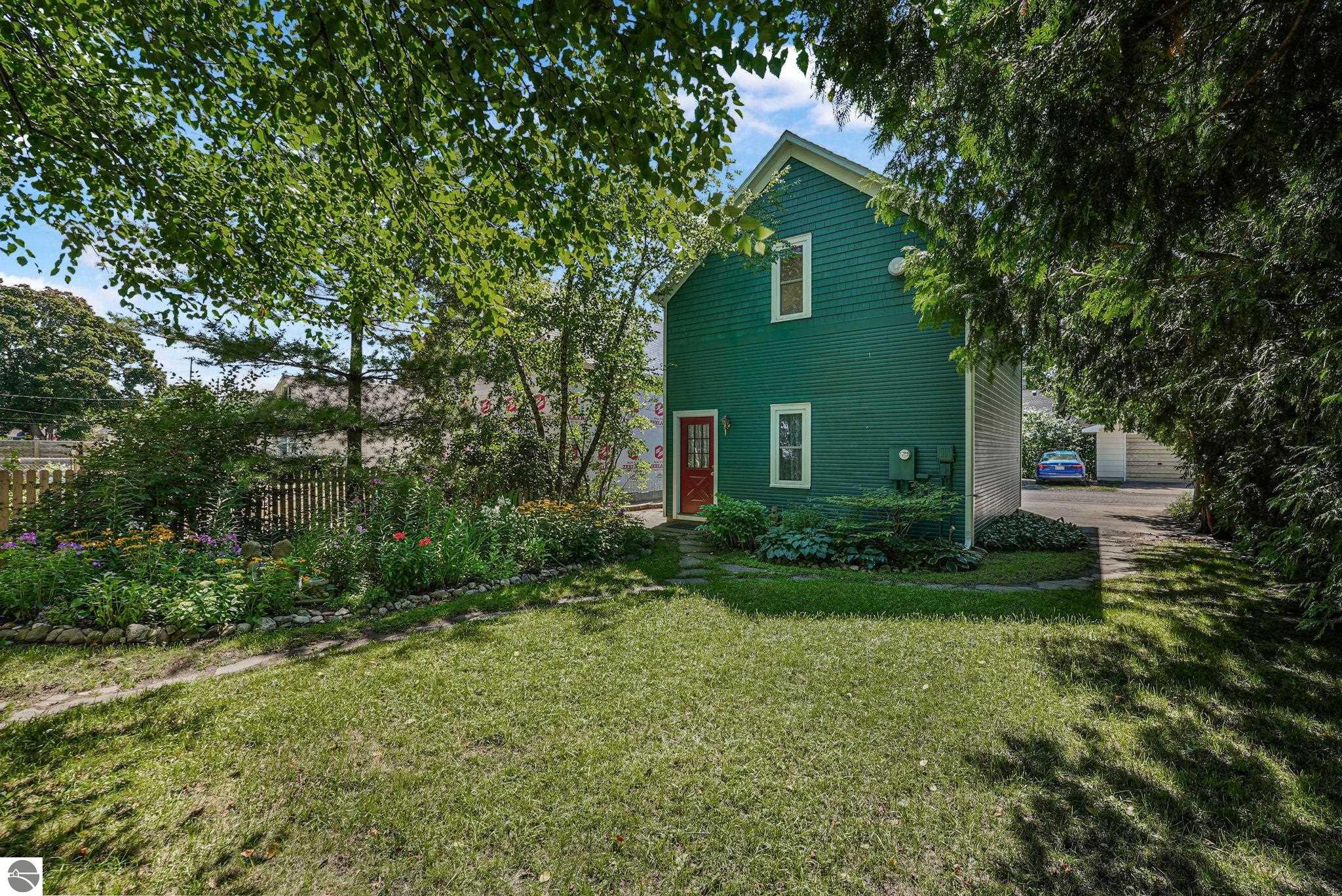 Traverse City, Michigan, 49684, United States, 3 Bedrooms Bedrooms, ,1 BathroomBathrooms,Residential,For Sale,1924144