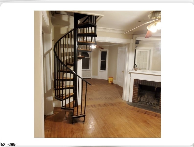 Plainfield City, New Jersey, 07060, United States, 7 Bedrooms Bedrooms, ,4 BathroomsBathrooms,Residential,For Sale,2001516