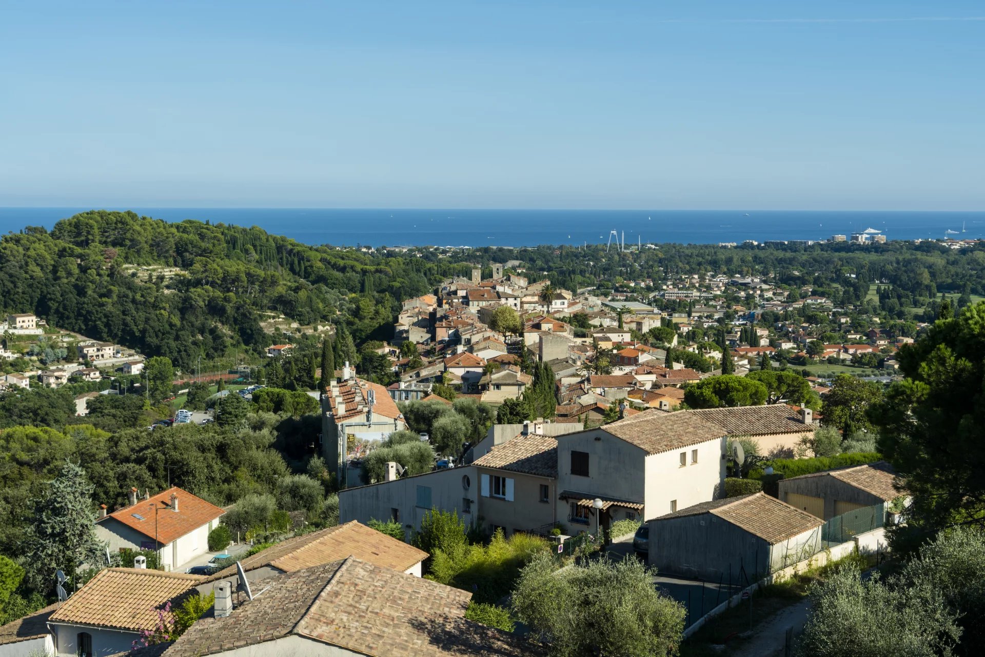 Biot, Provence-Alpes-Côte d’Azur, 06410, FR, 2 Bedrooms Bedrooms, ,2 BathroomsBathrooms,Residential,For Sale,1627946