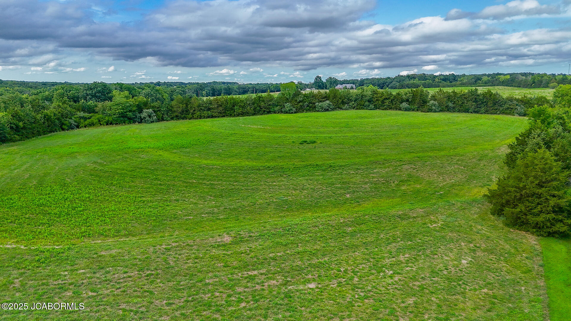 New Bloomfield, Missouri, 65063, United States, 3 Bedrooms Bedrooms, ,2 BathroomsBathrooms,Residential,For Sale,1978608