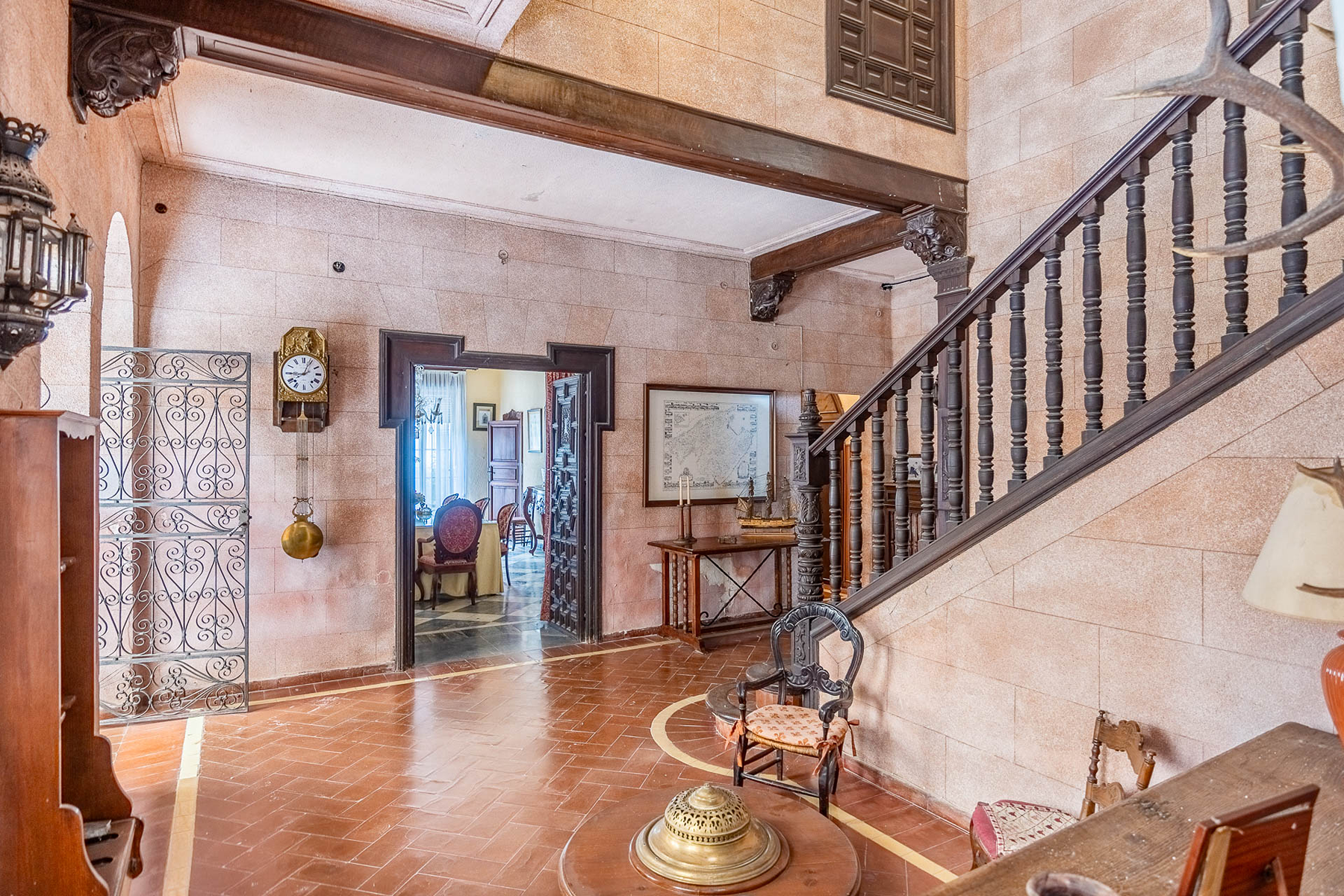  Palace house in Andújar: Ideal for apartment projects or boutique hotel - 物件實景