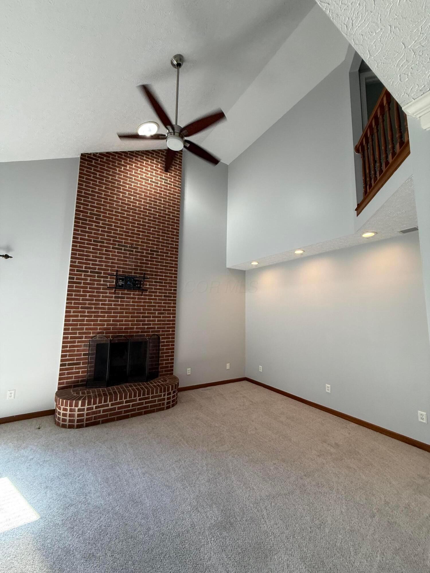 Columbus, Ohio, 43230, United States, 4 Bedrooms Bedrooms, ,3 BathroomsBathrooms,Residential,For Sale,1959310