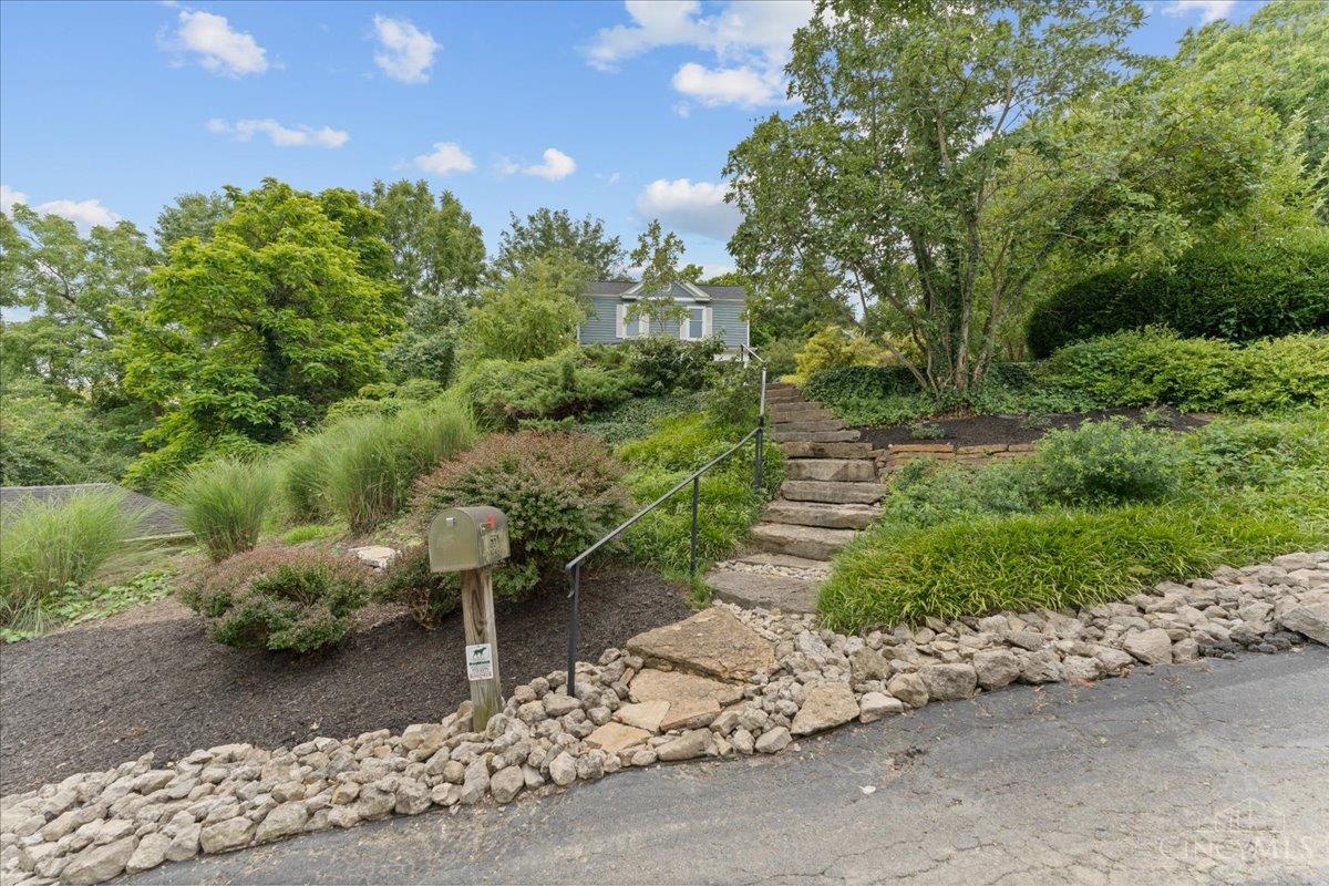 Cincinnati, Ohio, 45226, United States, 3 Bedrooms Bedrooms, ,2 BathroomsBathrooms,Residential,For Sale,1911951