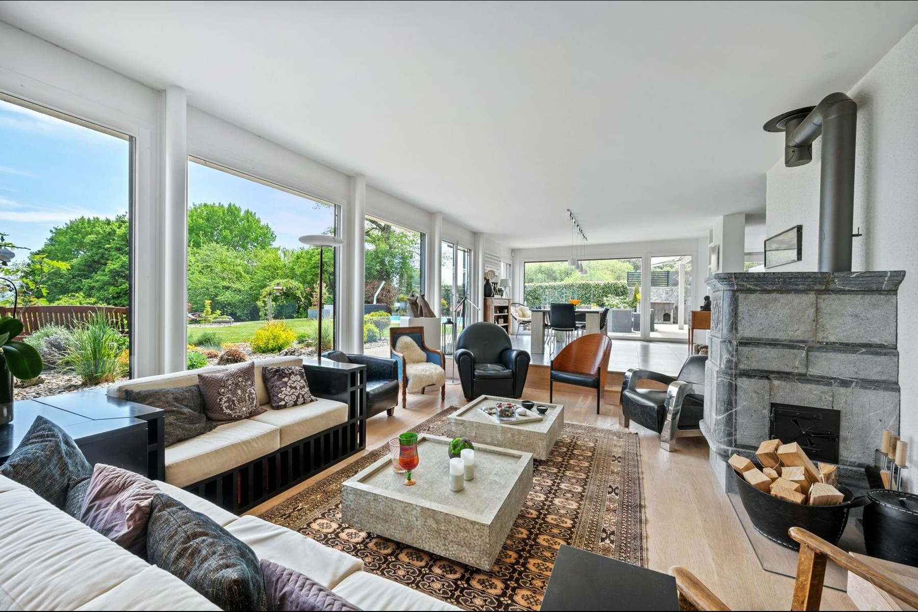  Contemporary villa with lake and Alpine views - 物件實景