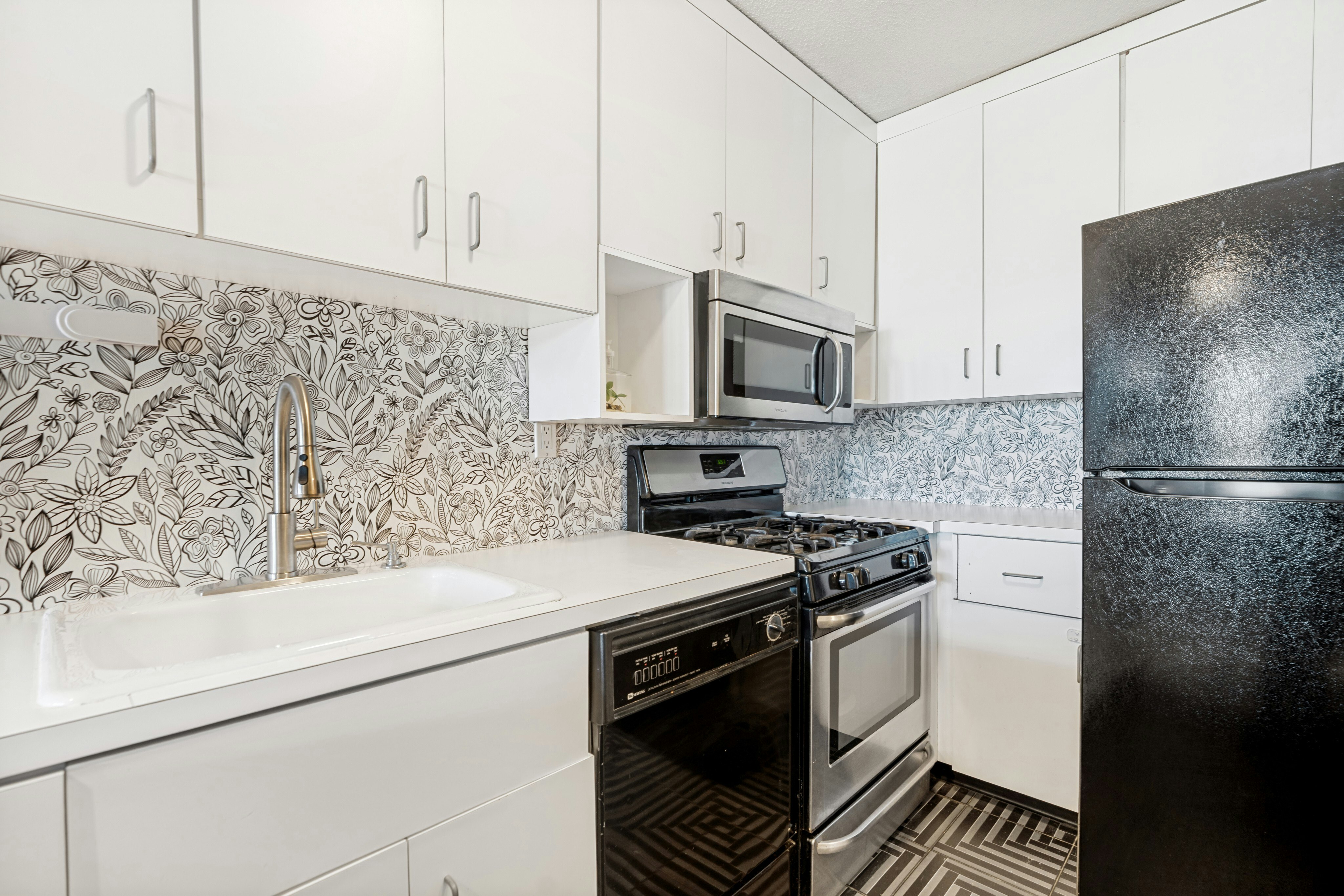 2200 North Central Rd #7B, Fort Lee, NJ 07024 - 物件實景