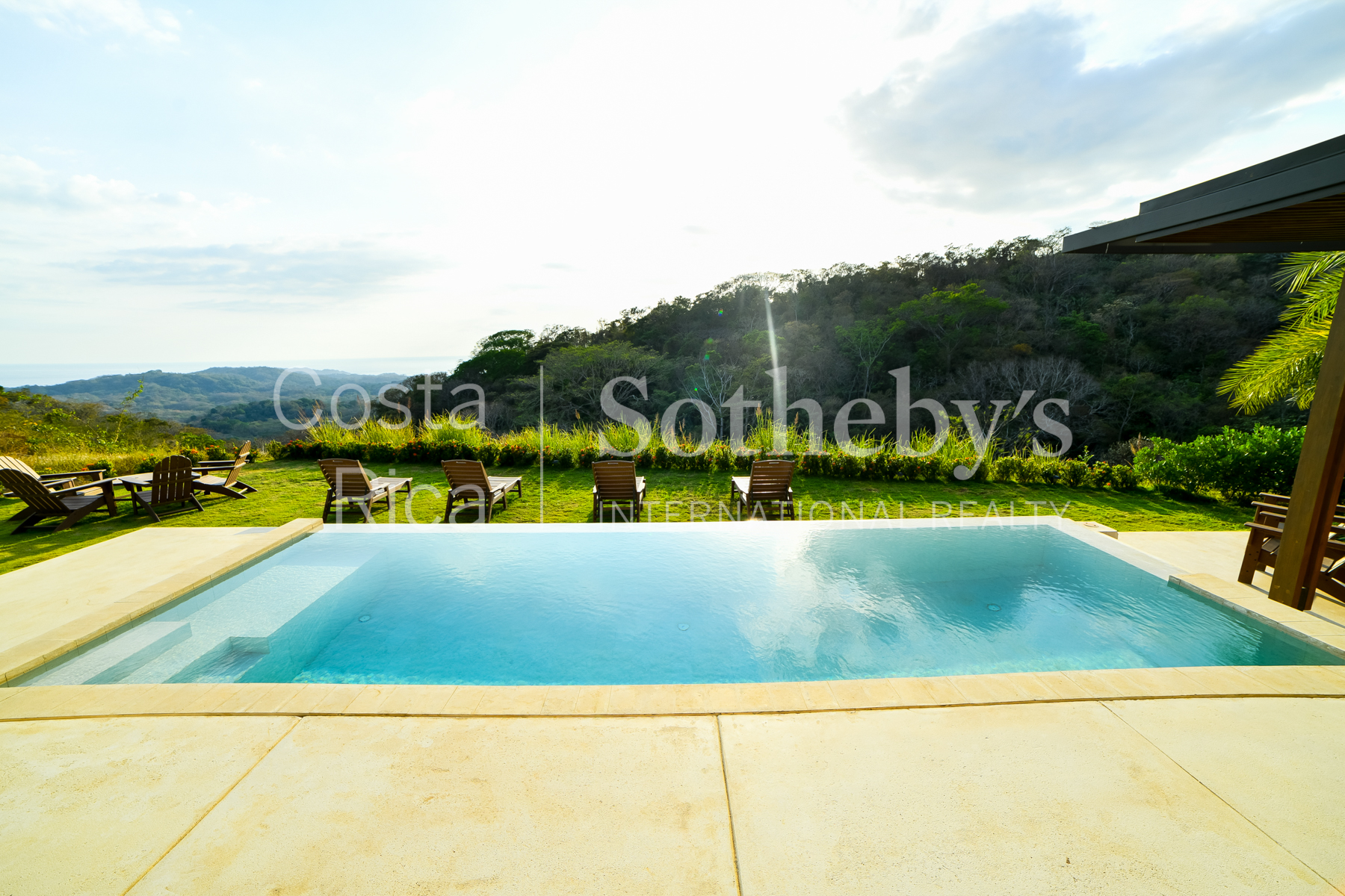  Panoramic Ocean & Mountain View Home - 物件實景