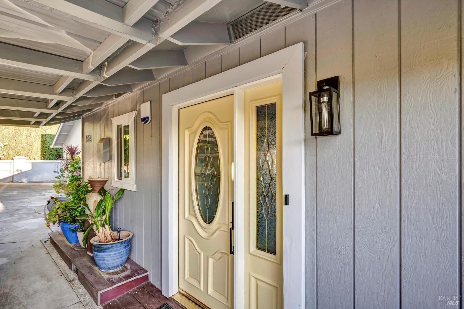 Nice, California, 95464, United States, 3 Bedrooms Bedrooms, ,4 BathroomsBathrooms,Residential,For Sale,1974122