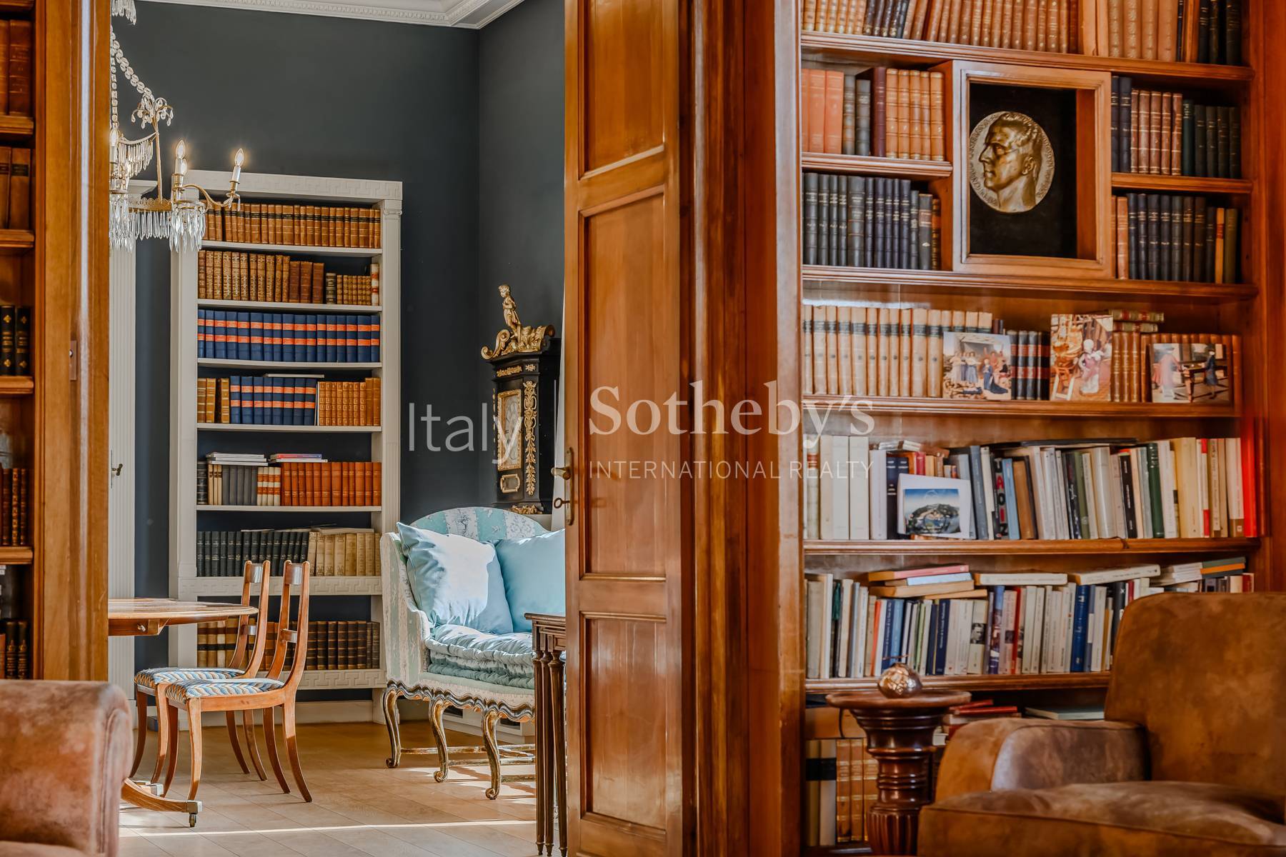  Iconic hillside apartment in Turin - 物件實景