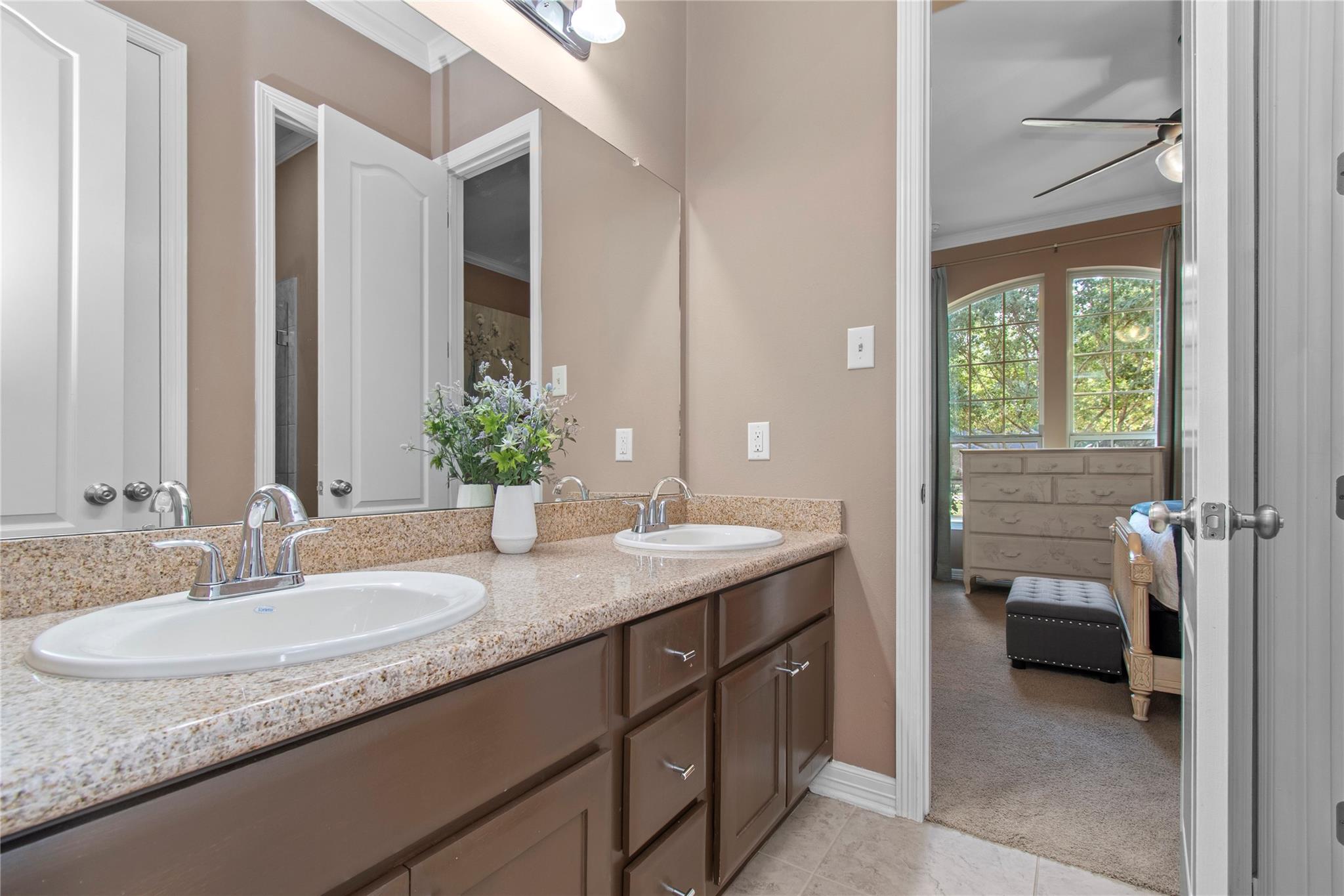 Conroe, Texas, 77302, United States, 4 Bedrooms Bedrooms, ,4 BathroomsBathrooms,Residential,For Sale,1982610