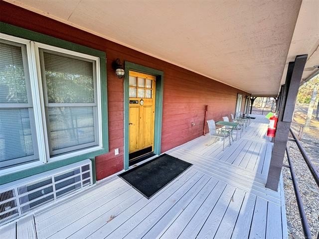 Cookson, Oklahoma, 74427, United States, 8 Bedrooms Bedrooms, ,10 BathroomsBathrooms,Residential,For Sale,1825365