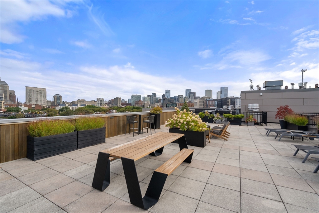 Boston, Massachusetts, 02118, United States, 1 Bedroom Bedrooms, ,1 BathroomBathrooms,Residential,For Sale,1950735