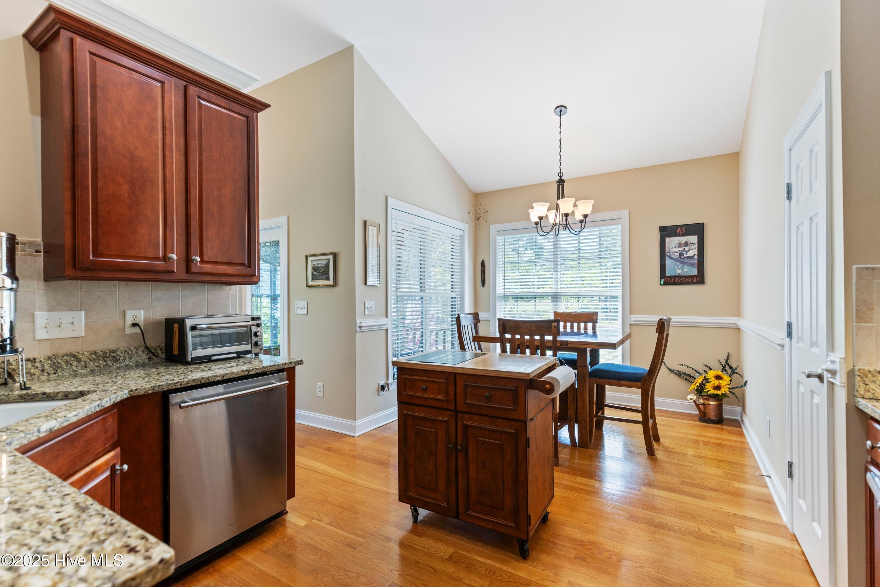 Bolivia, North Carolina, 28422, United States, 4 Bedrooms Bedrooms, ,3 BathroomsBathrooms,Residential,For Sale,1866825