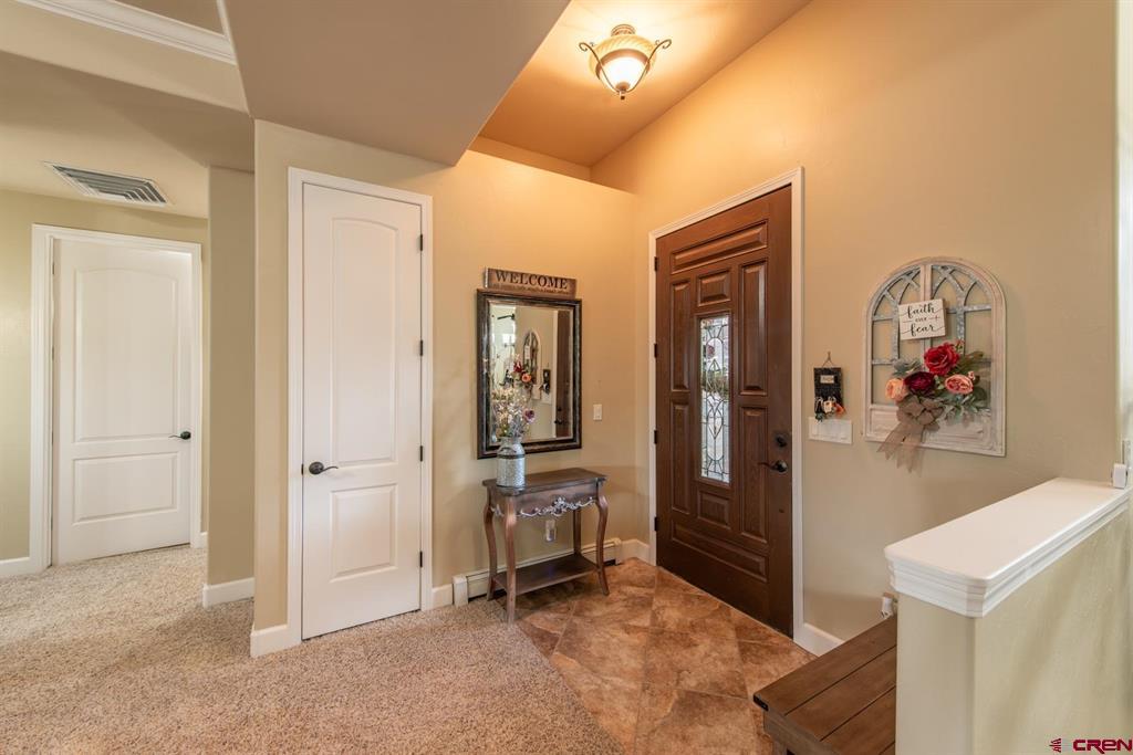 Montrose, Colorado, 81401, United States, 3 Bedrooms Bedrooms, ,2 BathroomsBathrooms,Residential,For Sale,1977098