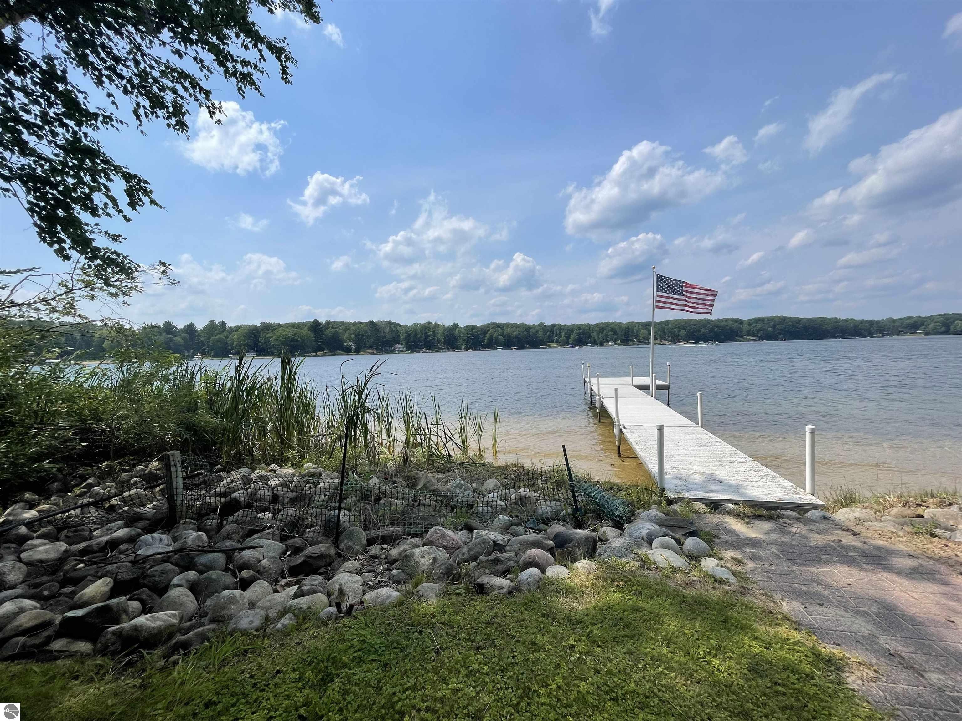 Harrison, Michigan, 48625, United States, 5 Bedrooms Bedrooms, ,4 BathroomsBathrooms,Residential,For Sale,1990816