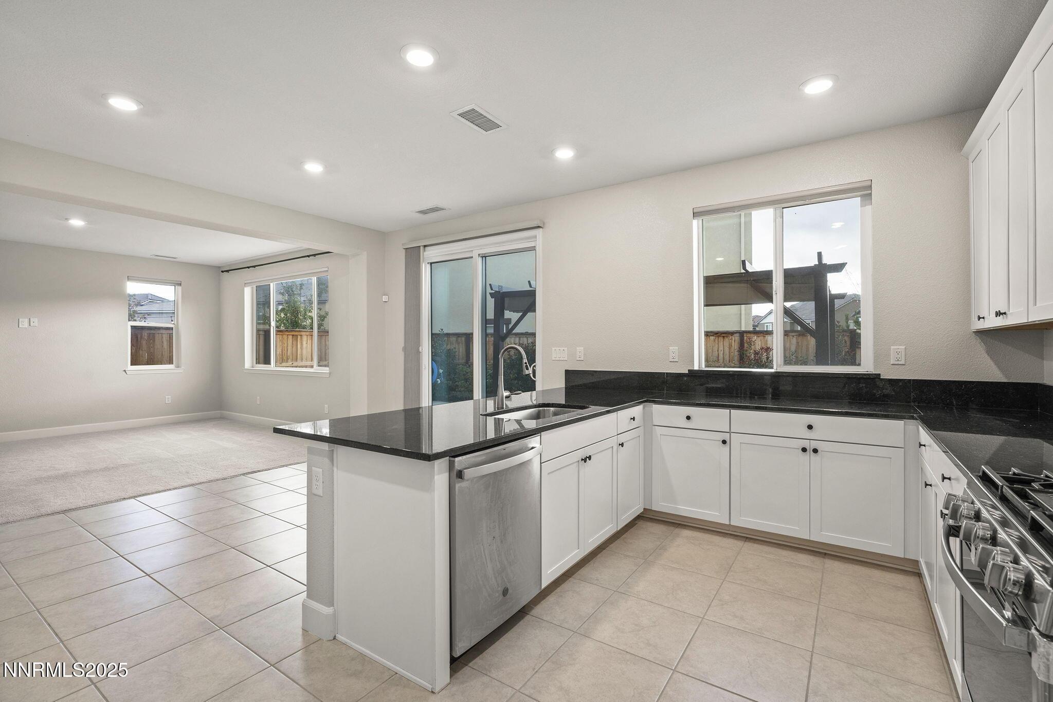 Sparks, Nevada, 89436, United States, 4 Bedrooms Bedrooms, ,3 BathroomsBathrooms,Residential,For Sale,1987586