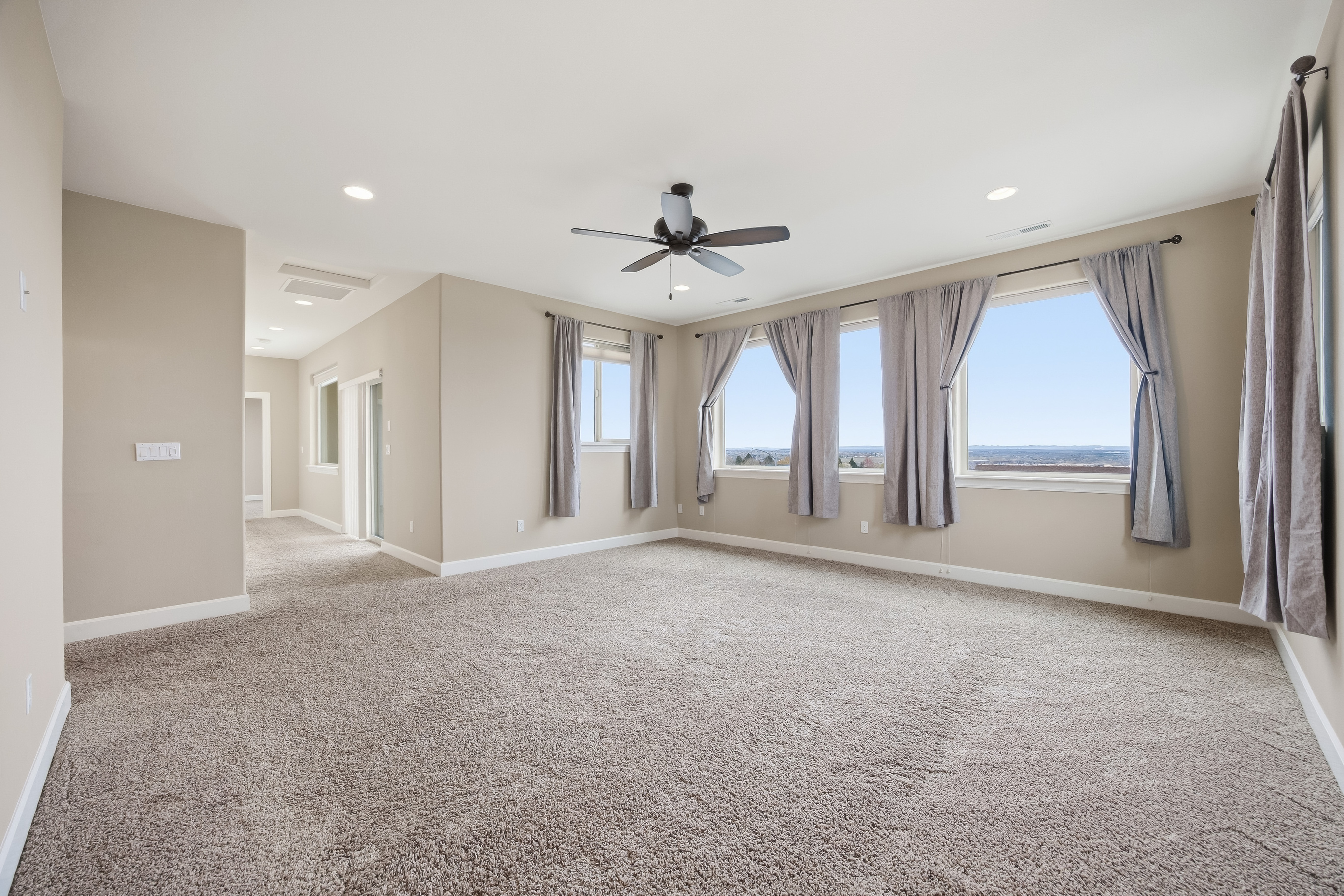  Luxury Living & Panoramic views - 物件實景