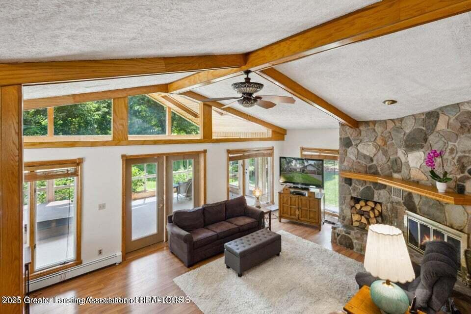 DeWitt, Michigan, 48820, United States, 4 Bedrooms Bedrooms, ,4 BathroomsBathrooms,Residential,For Sale,1911452