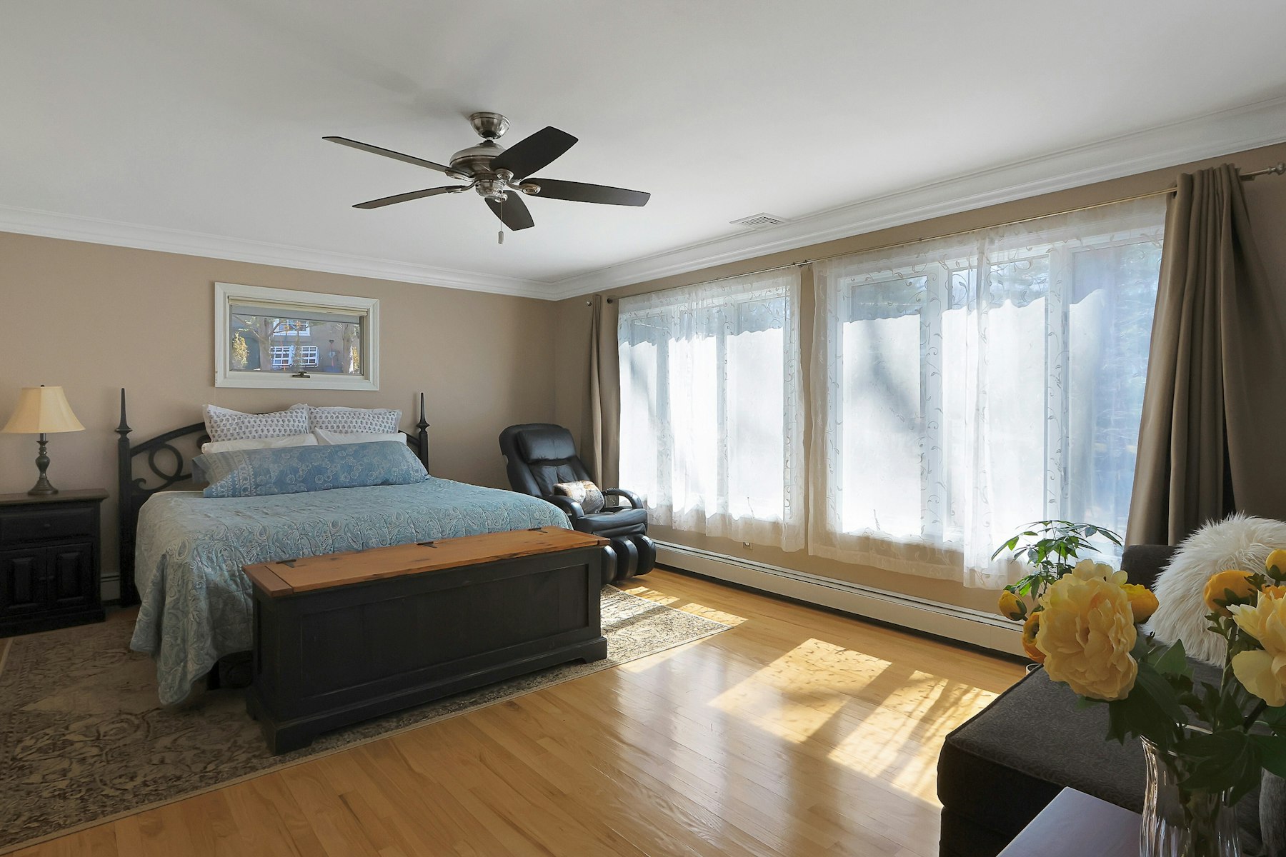  Laurel Ridge Tri-Level Contemporary - 物件實景