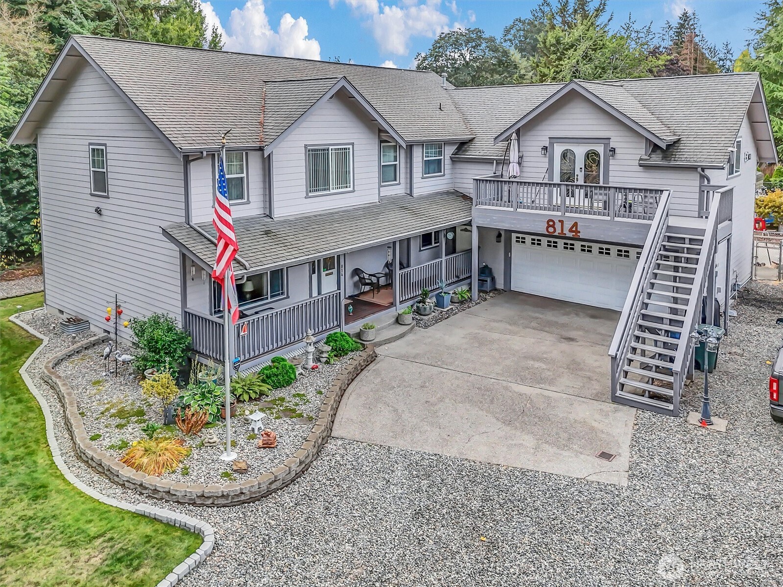 Tacoma, Washington, 98444, United States, 4 Bedrooms Bedrooms, ,4 BathroomsBathrooms,Residential,For Sale,1973833