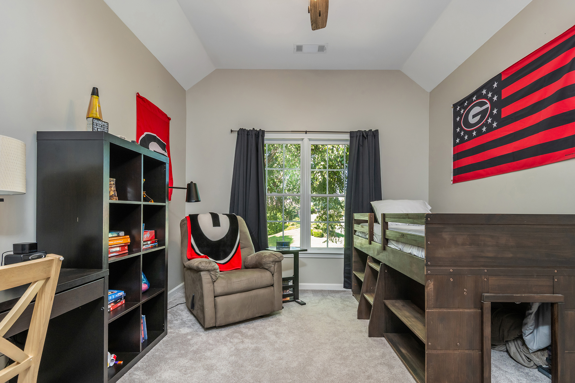  Timeless Charm Meets Effortless Everyday Living in the Heart of Alpharetta - 物件實景