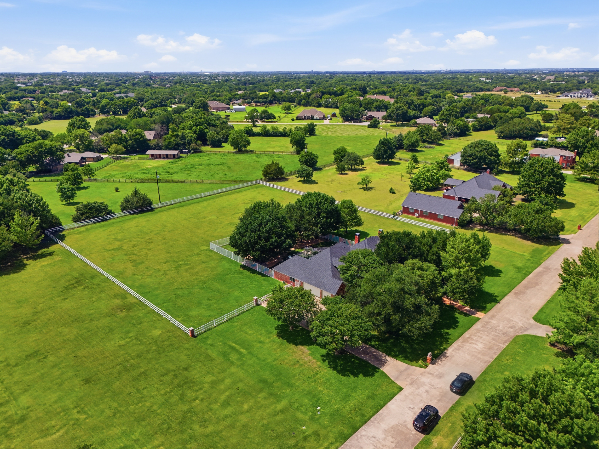  2 Acres of Country Living in Lucas, Texas - 物件實景