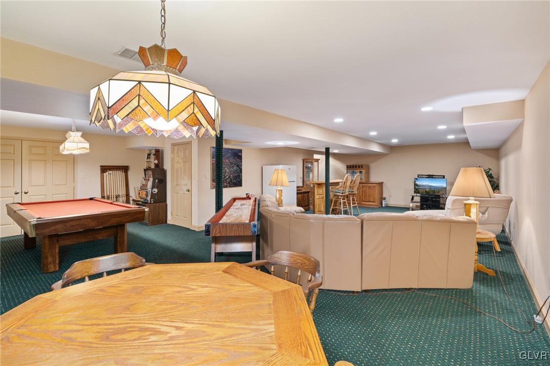 Upper Saucon Twp, Pennsylvania, 18034, United States, 3 Bedrooms Bedrooms, ,3 BathroomsBathrooms,Residential,For Sale,1928759