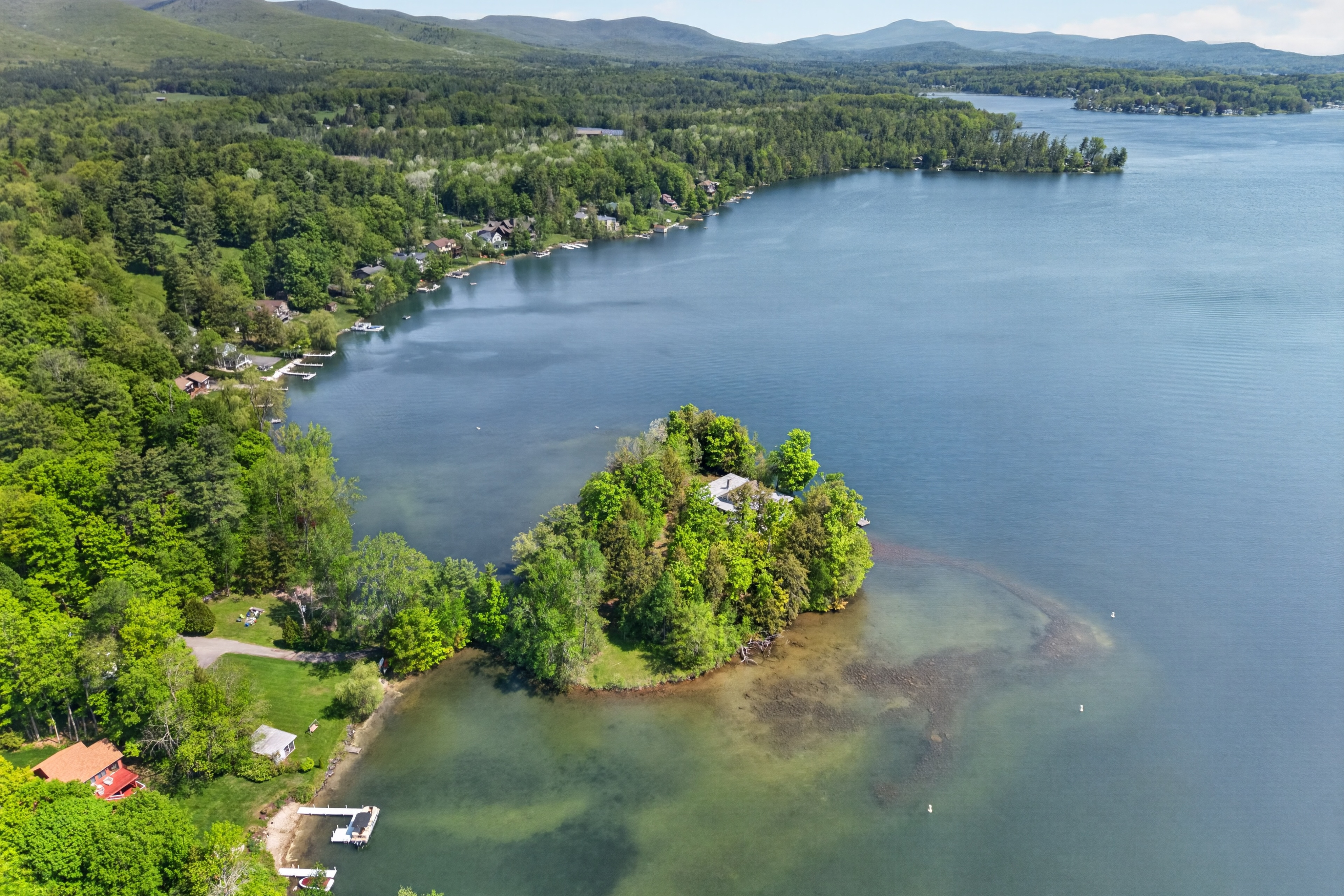  An Island of Your Own, in the Berkshires - 物件實景