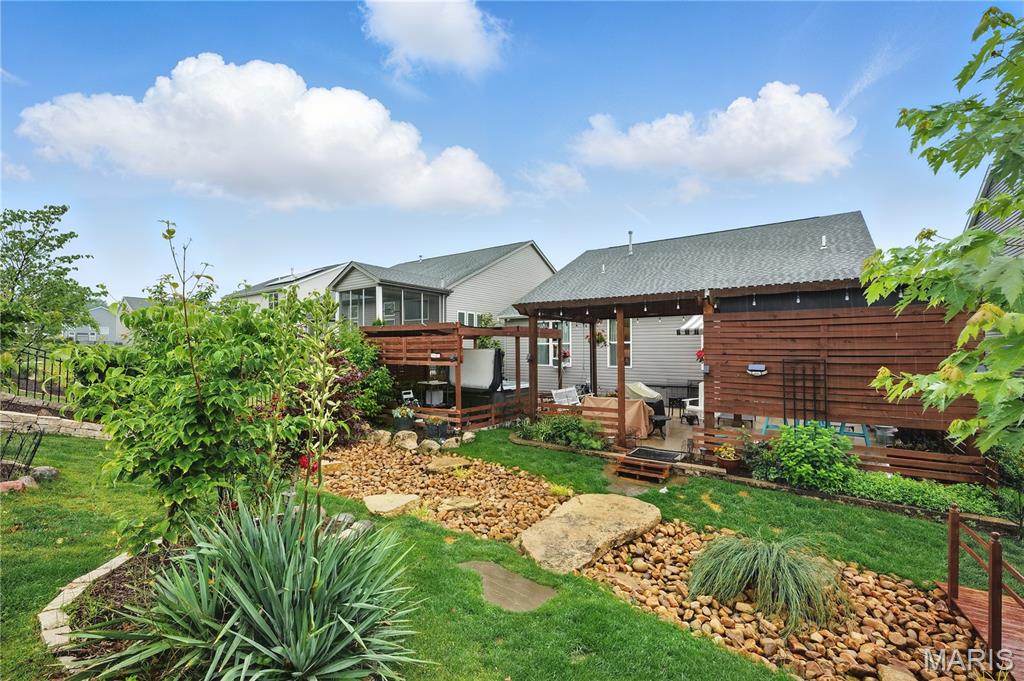 St Charles, Missouri, 63301, United States, 4 Bedrooms Bedrooms, ,3 BathroomsBathrooms,Residential,For Sale,1997020