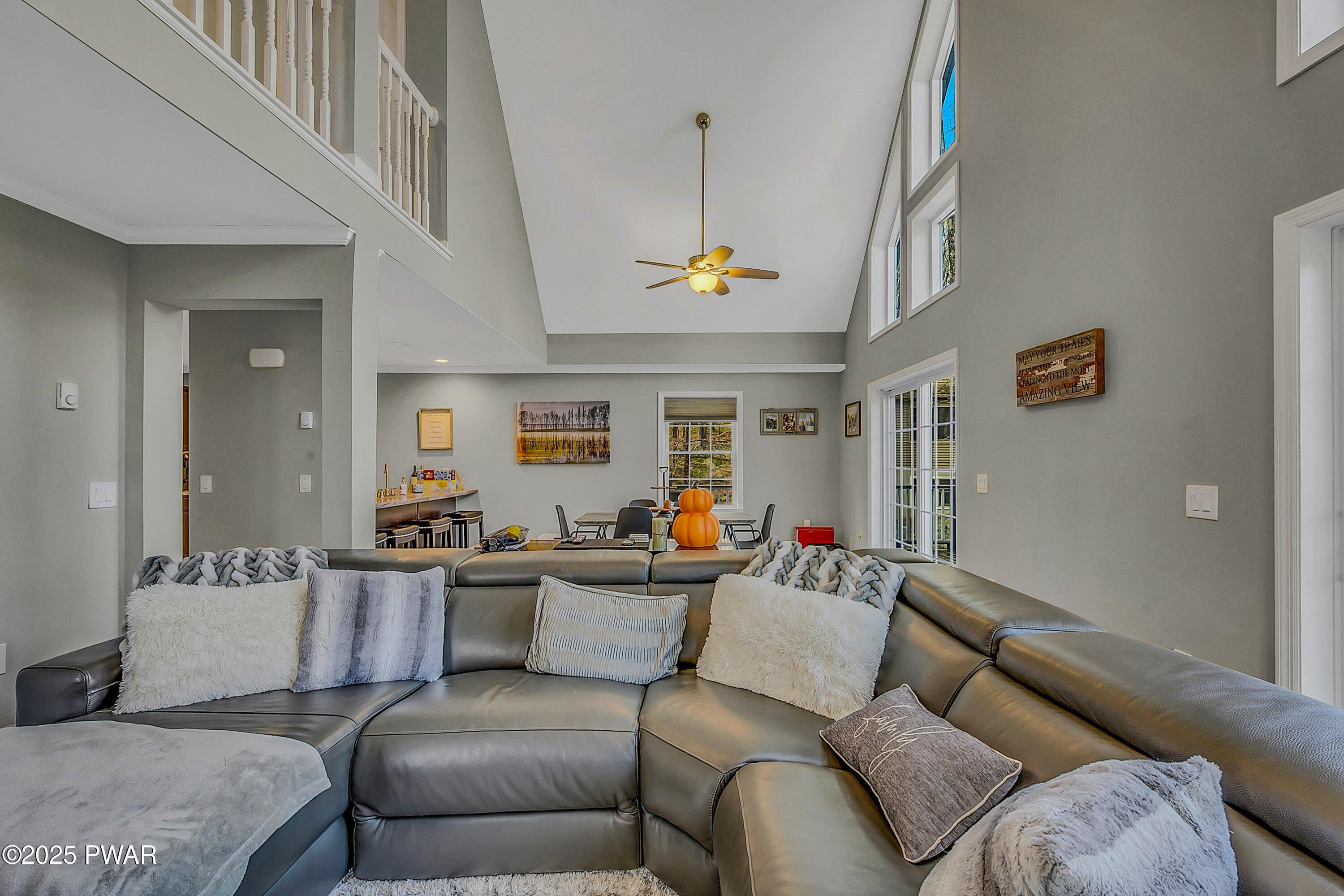 Lake Ariel, Pennsylvania, 18436, United States, 4 Bedrooms Bedrooms, ,4 BathroomsBathrooms,Residential,For Sale,1998731