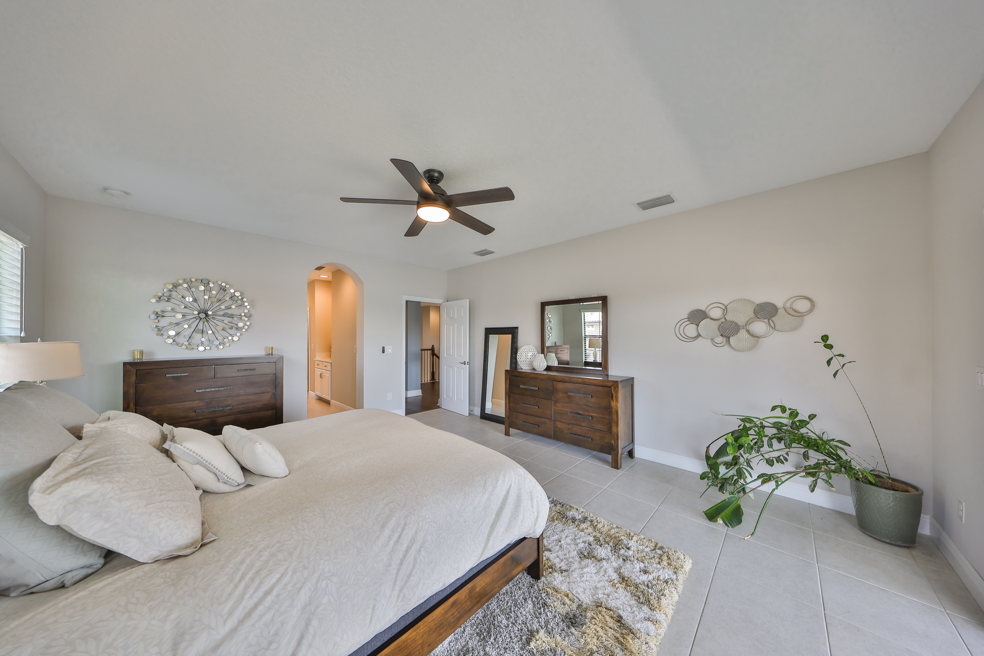 Riverview, Florida, 33579, United States, 5 Bedrooms Bedrooms, ,5 BathroomsBathrooms,Residential,For Sale,1944782