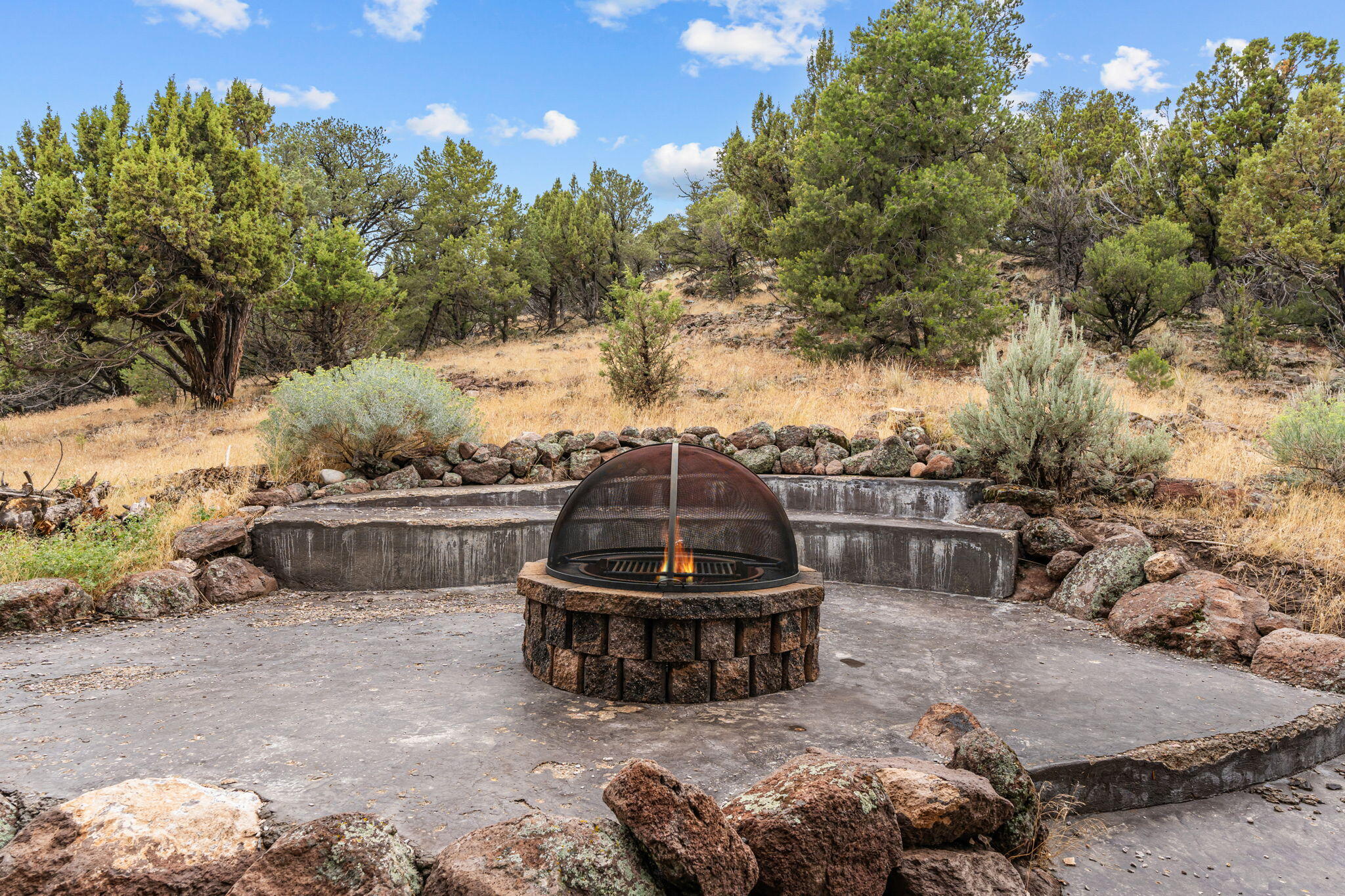 Parowan, Utah, 84761, United States, 5 Bedrooms Bedrooms, ,5 BathroomsBathrooms,Residential,For Sale,1976313