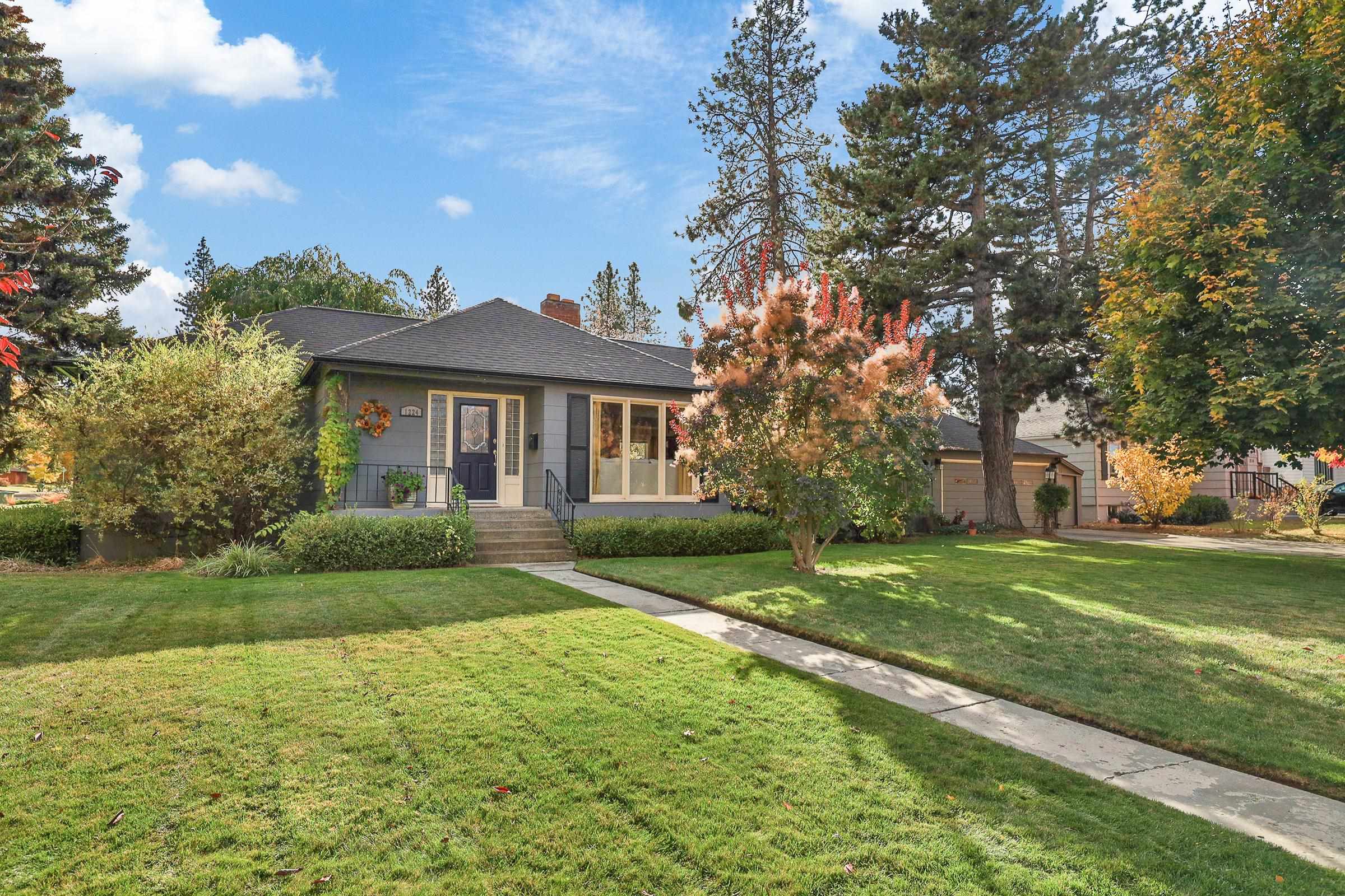 Spokane, Washington, 99203, United States, 4 Bedrooms Bedrooms, ,3 BathroomsBathrooms,Residential,For Sale,1827628