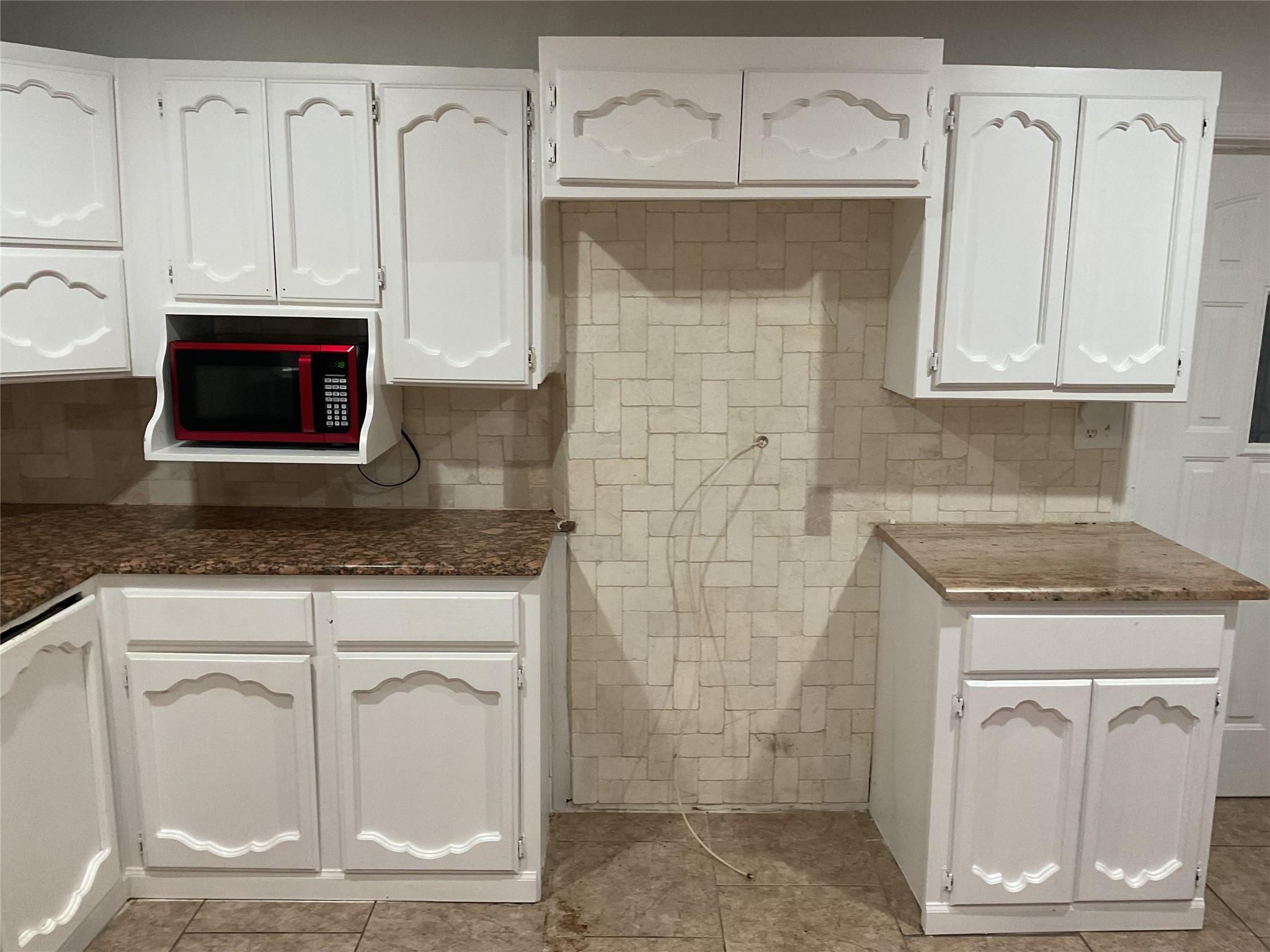 Fort Worth, Texas, 76164, United States, 10 Bedrooms Bedrooms, ,8 BathroomsBathrooms,Residential,For Sale,1990188