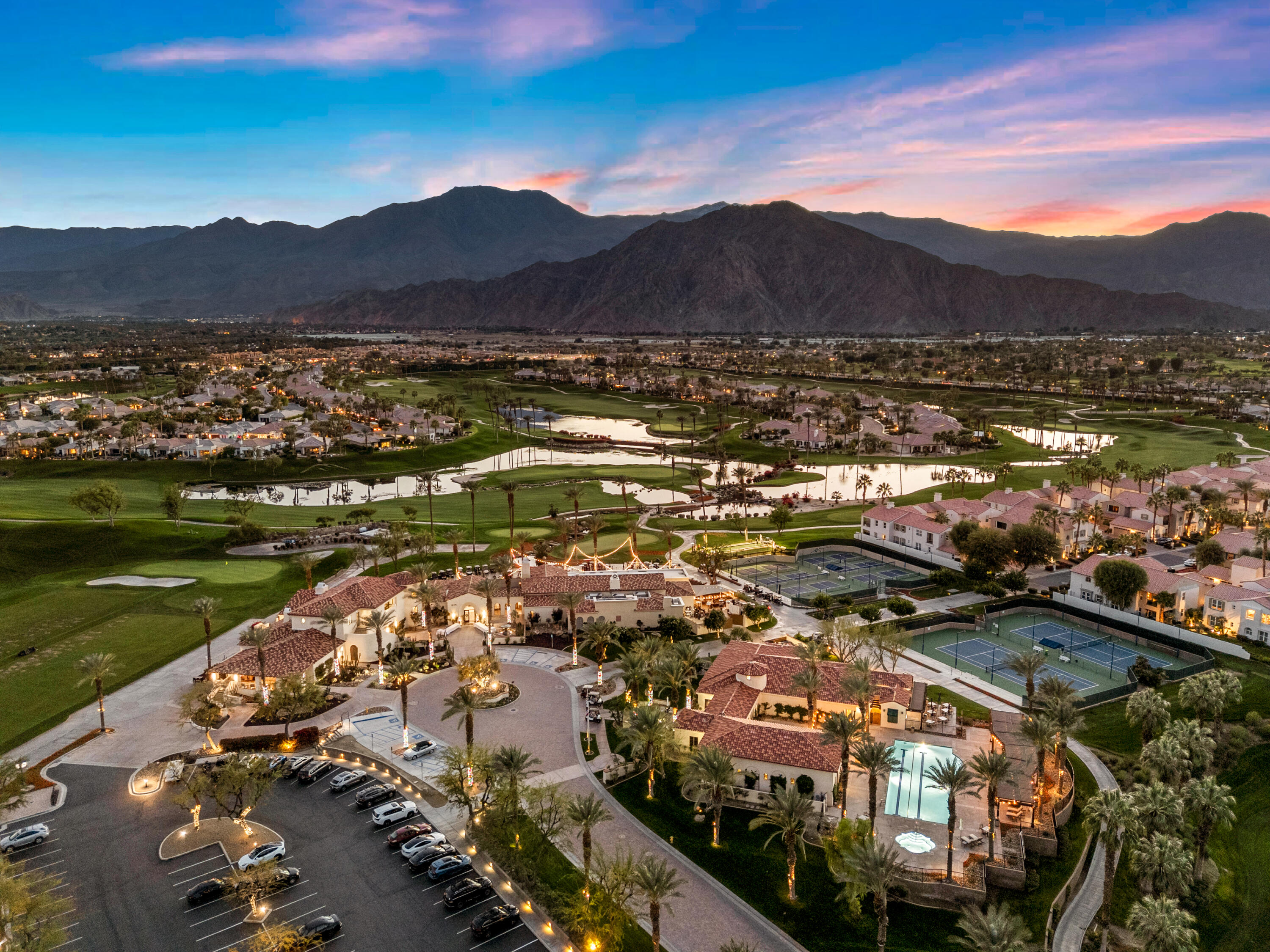 La Quinta, California, 92253, United States, 3 Bedrooms Bedrooms, ,4 BathroomsBathrooms,Residential,For Sale,2002197