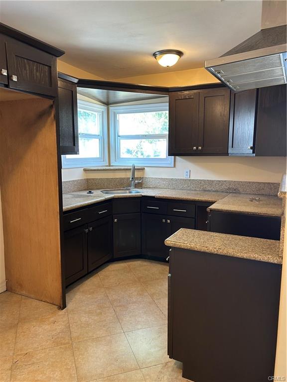 Los Angeles, California, 90022, United States, 2 Bedrooms Bedrooms, ,1 BathroomBathrooms,Residential,For Sale,1931811