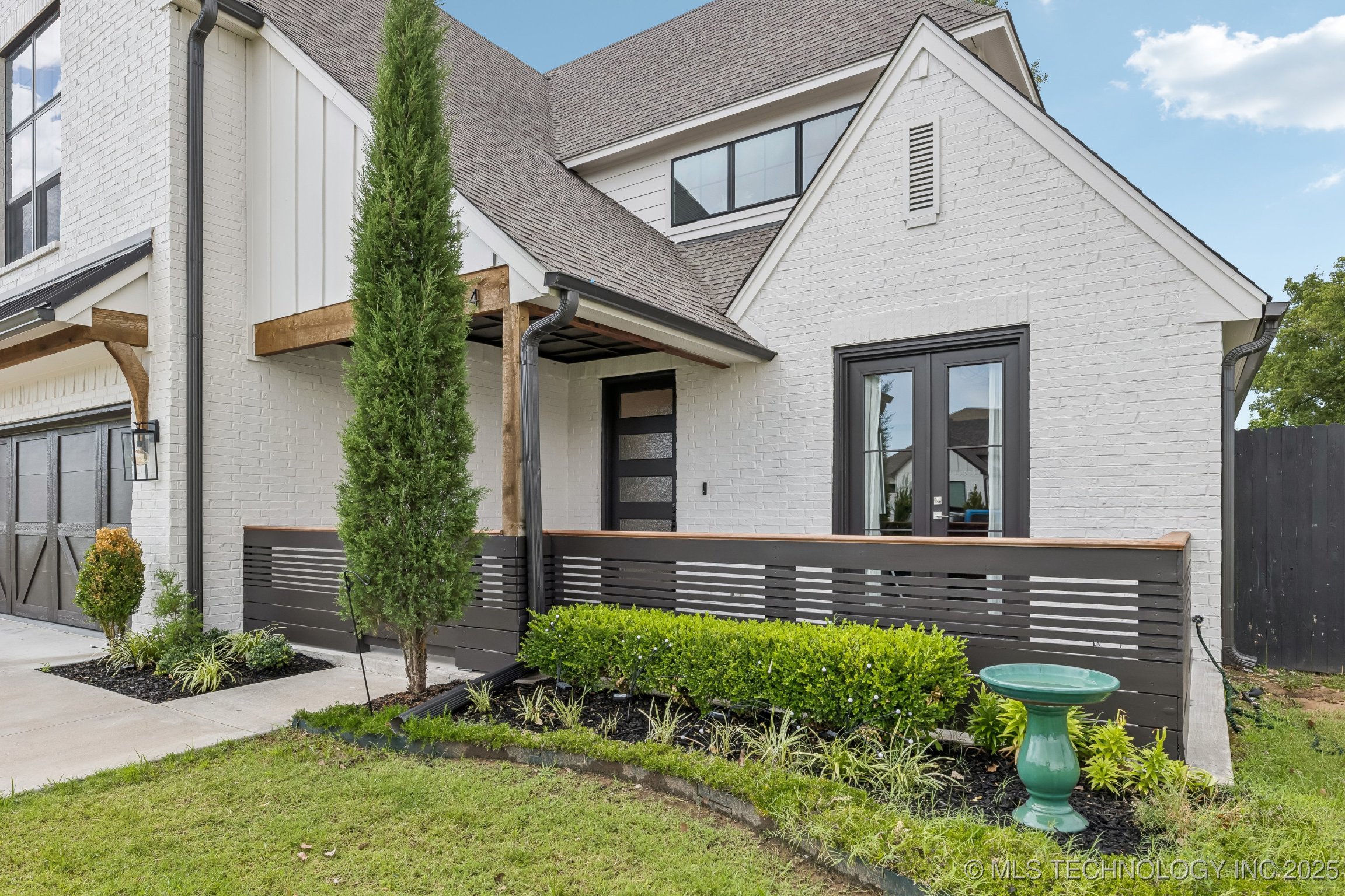 Bixby, Oklahoma, 74008, United States, 4 Bedrooms Bedrooms, ,4 BathroomsBathrooms,Residential,For Sale,1885845