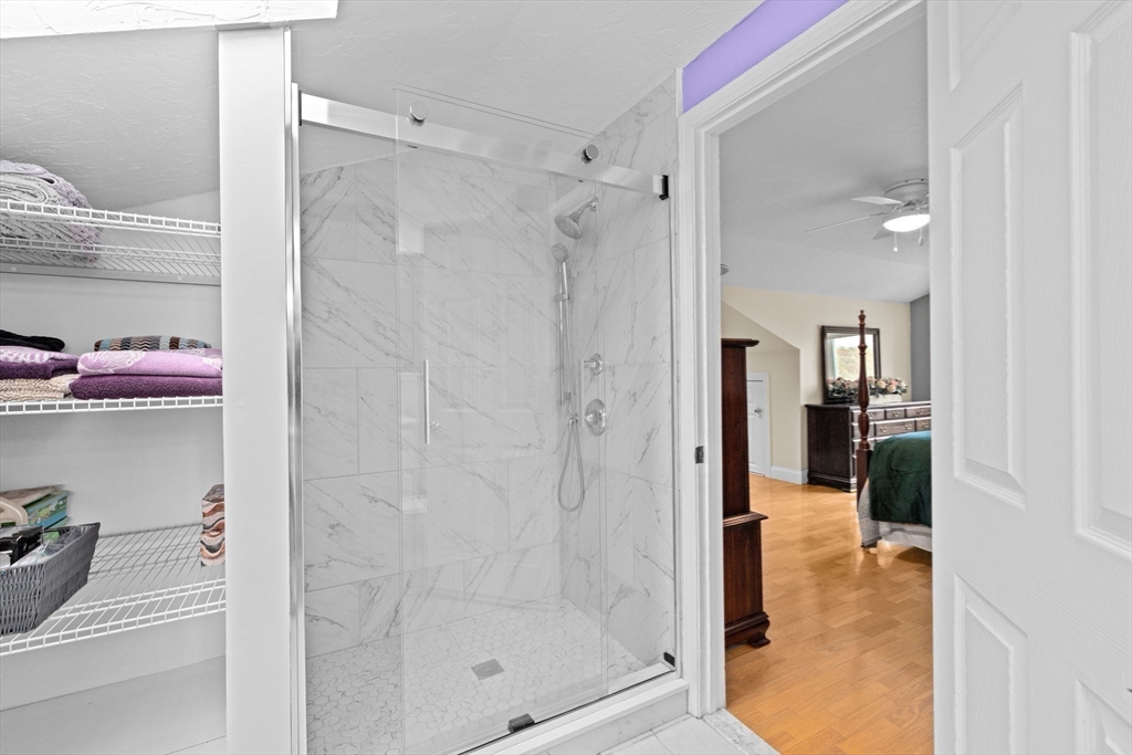 Plymouth, Massachusetts, 02360, United States, 2 Bedrooms Bedrooms, ,3 BathroomsBathrooms,Residential,For Sale,1994684