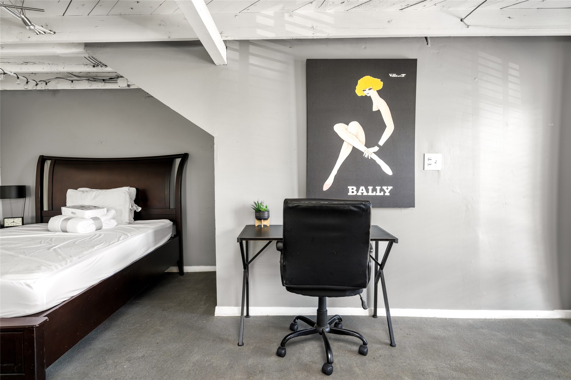  2402 Hazard Street - 物件實景