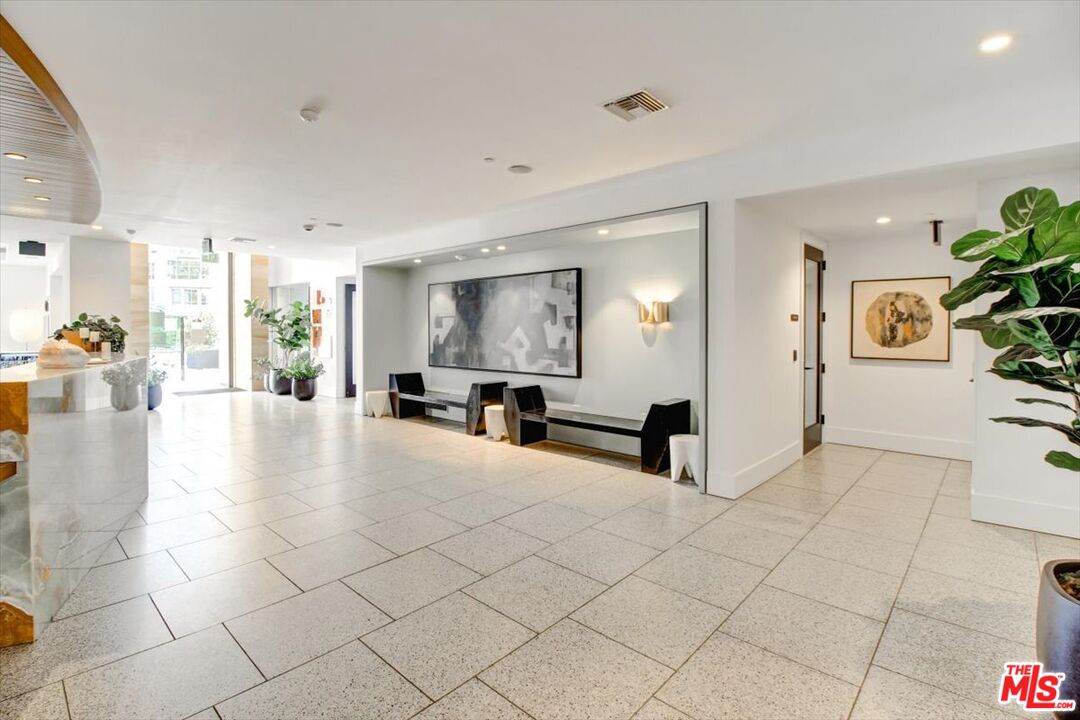 Los Angeles, California, 90024, United States, 2 Bedrooms Bedrooms, ,2 BathroomsBathrooms,Residential,For Sale,1940220