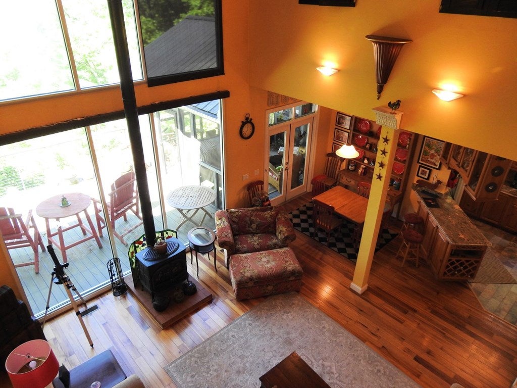 Blue Ridge, Georgia, 30513, United States, 5 Bedrooms Bedrooms, ,5 BathroomsBathrooms,Residential,For Sale,1859095