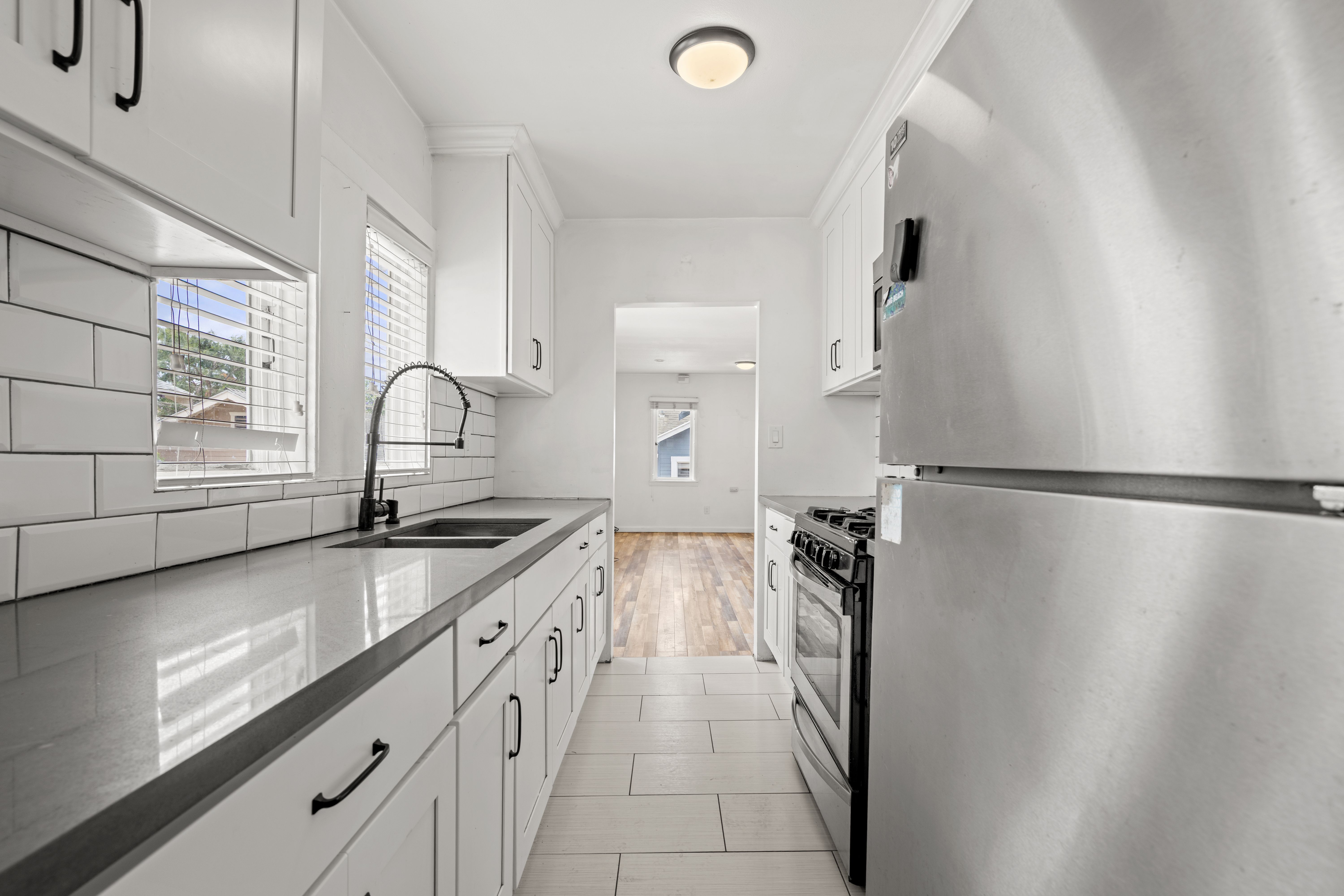  757 North Loma Vista Drive, Long Beach, CA 90813 - 物件實景